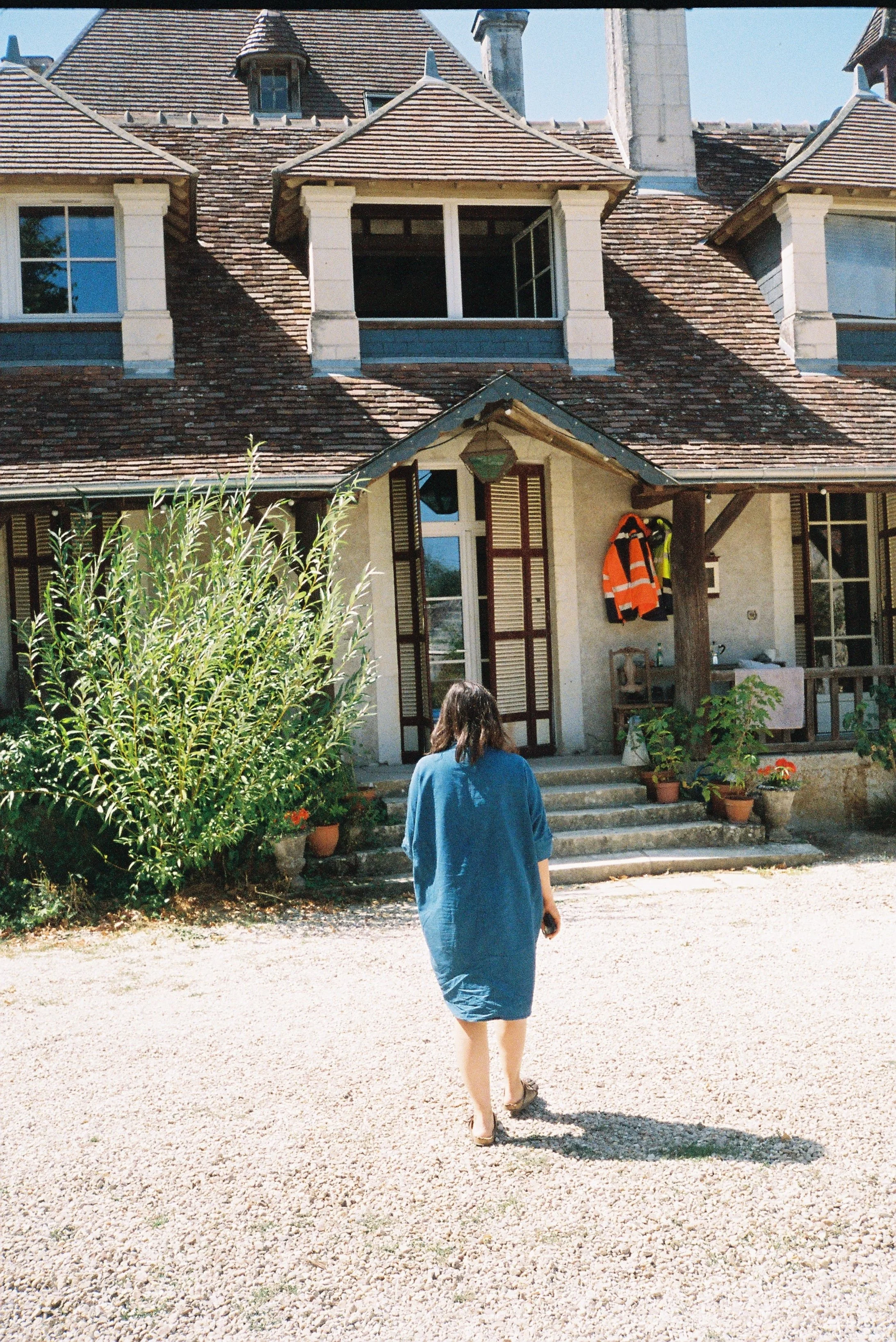 R1-09753-022A.JPG