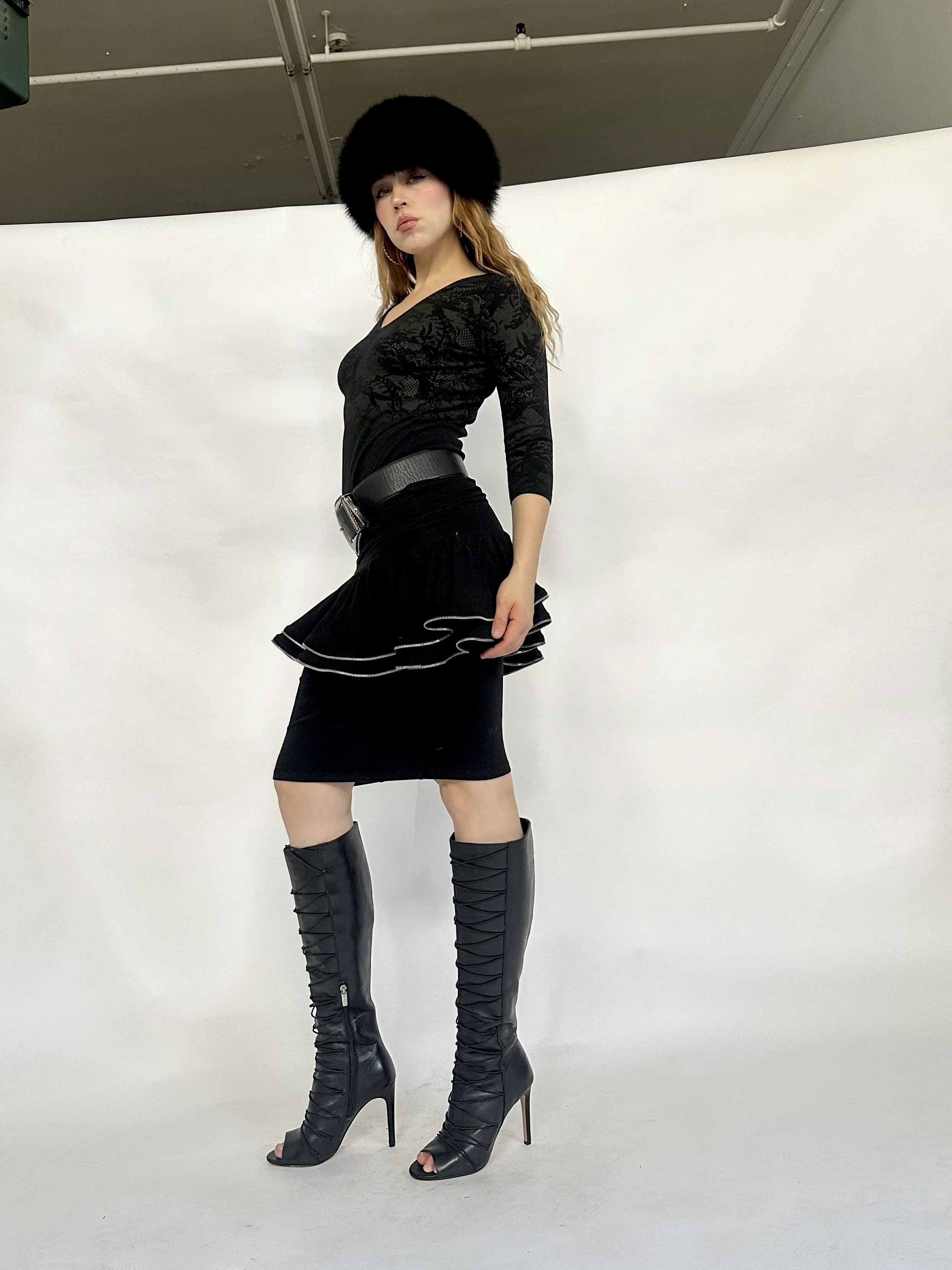 Isabel De Pedro Trompe L'œil Lace Bodycon Midi Dress