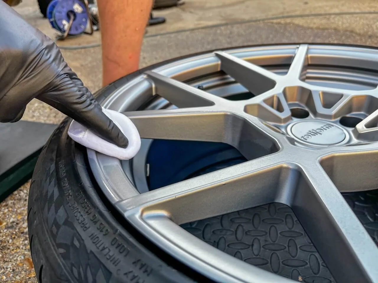 rolling-rims-applying-ceramic-coating.jpg