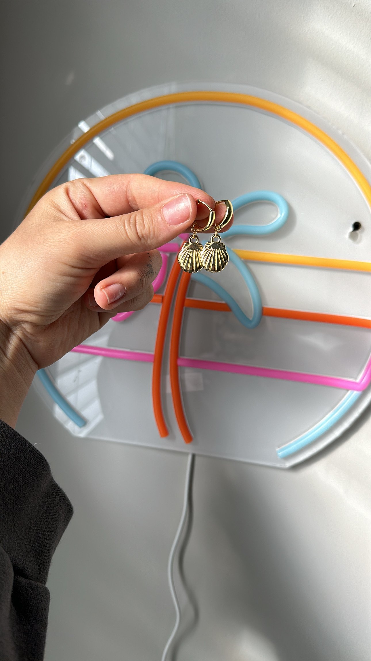 Gold Scallop Hoops