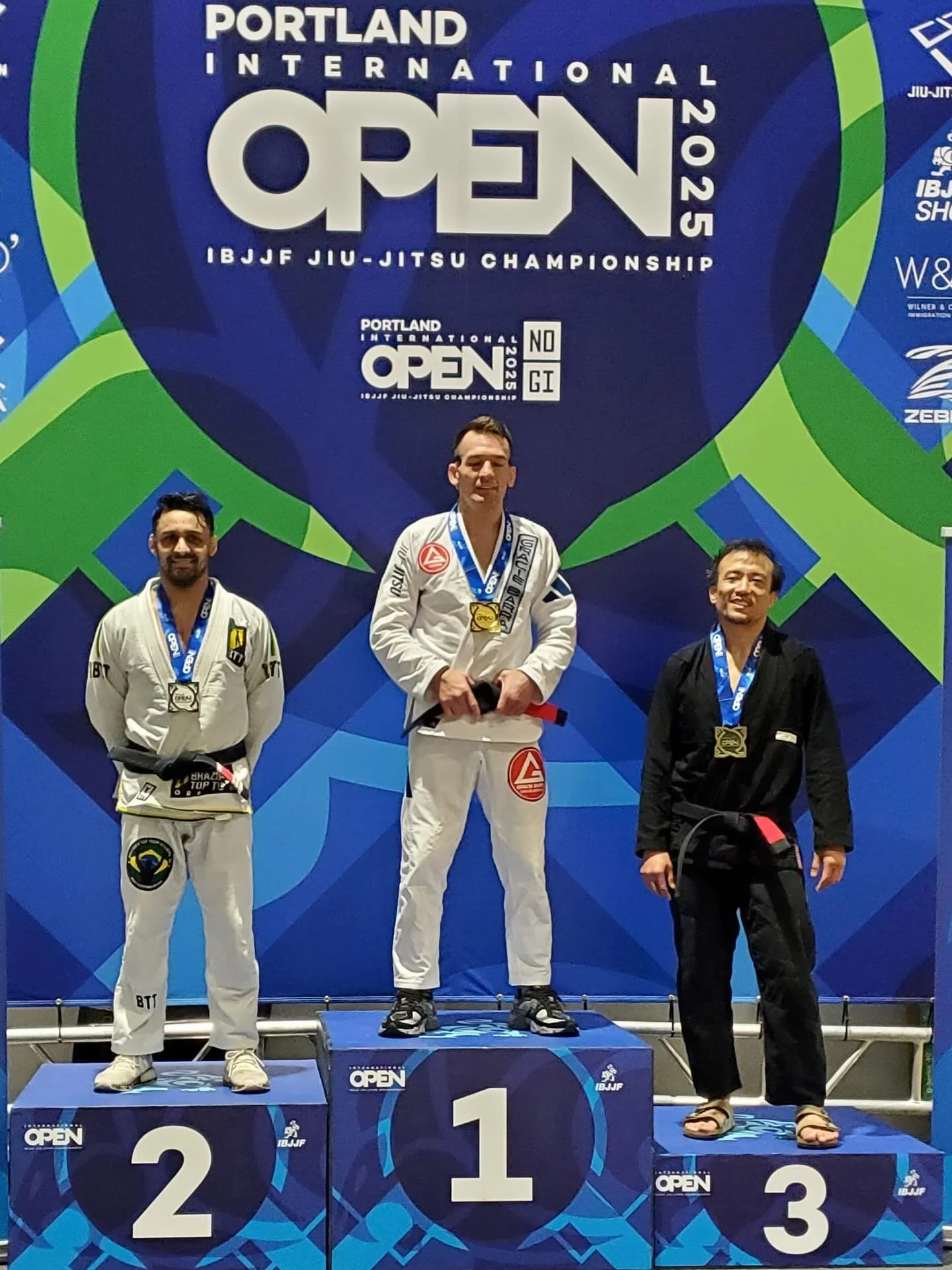 Proud of @lum_chris and Dave for leading from the front and putting in a strong showing at the @ibjjf Portland Open yesterday!! Big thanks to the team who helped them prepare and those that made the trip to support. 🥋💪🏼