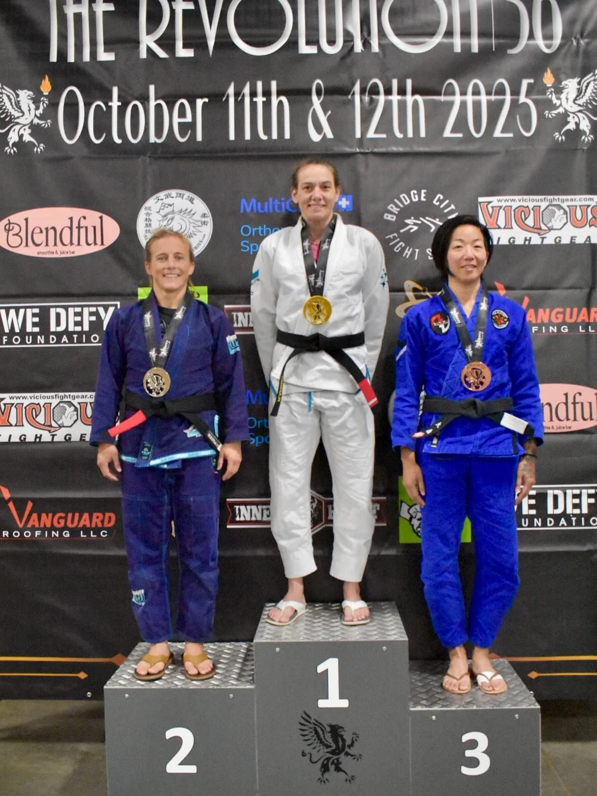 Another #Rev in the books! Our team showed some great fight and resilience - lots of lessons learned as always. Huge congrats to those that brought home some hardware and props to all for stepping on the mats to represent the Zoo and test themselves.