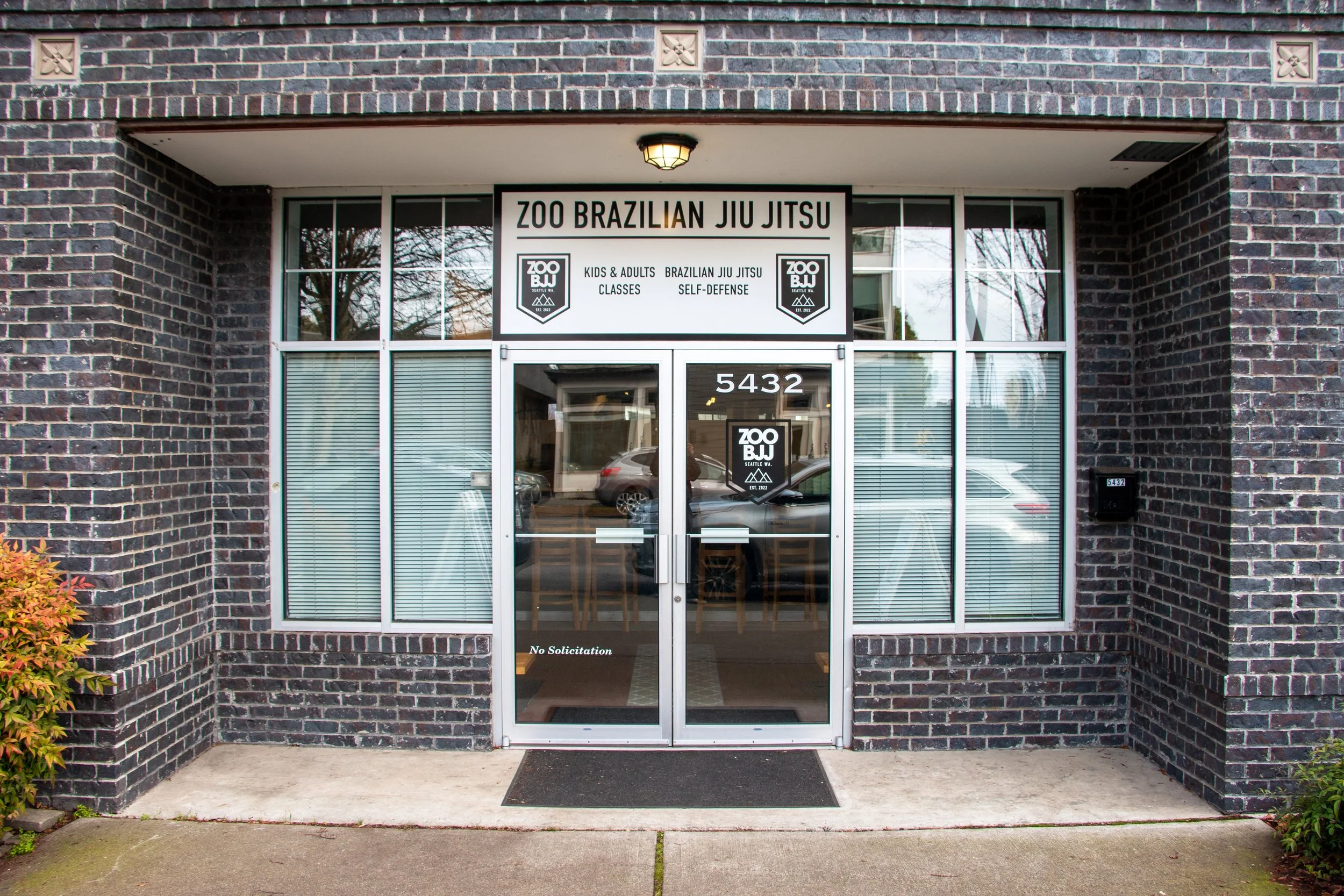 Zoo Brazilian Jiu Jitsu West Seattle Front Entrance
