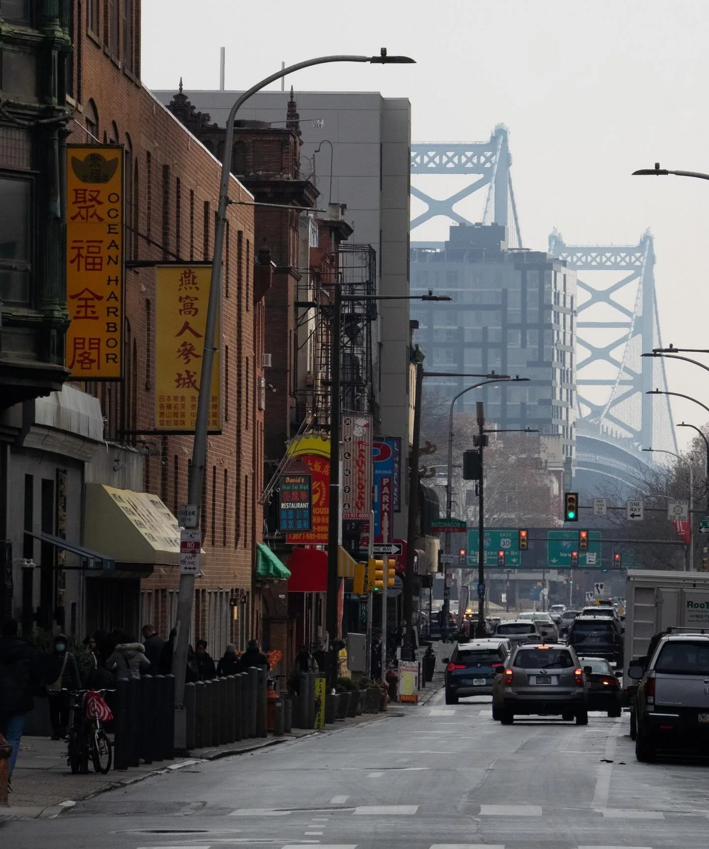 I&rsquo;ve seen this image each time I go to Chinatown through but haven&rsquo;t been able to get it on my camera how I wanted. This is what I had in mind! 
-
#photography #photo #camera #phila #philadelphia #philly #chinatown #city #street #landscap