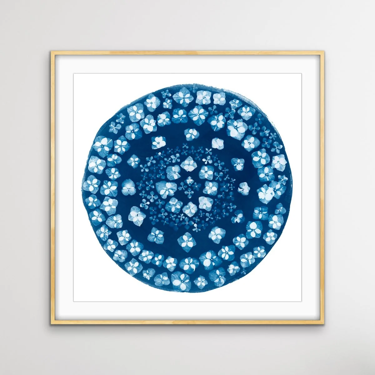 Endless Possibilities - Composed of hydrangea petals in varying sizes — each unique and luminous. Endless Possibilities celebrates change and diversity, reminding me that every difference carries its own kind of beauty, and each moment is a new chanc