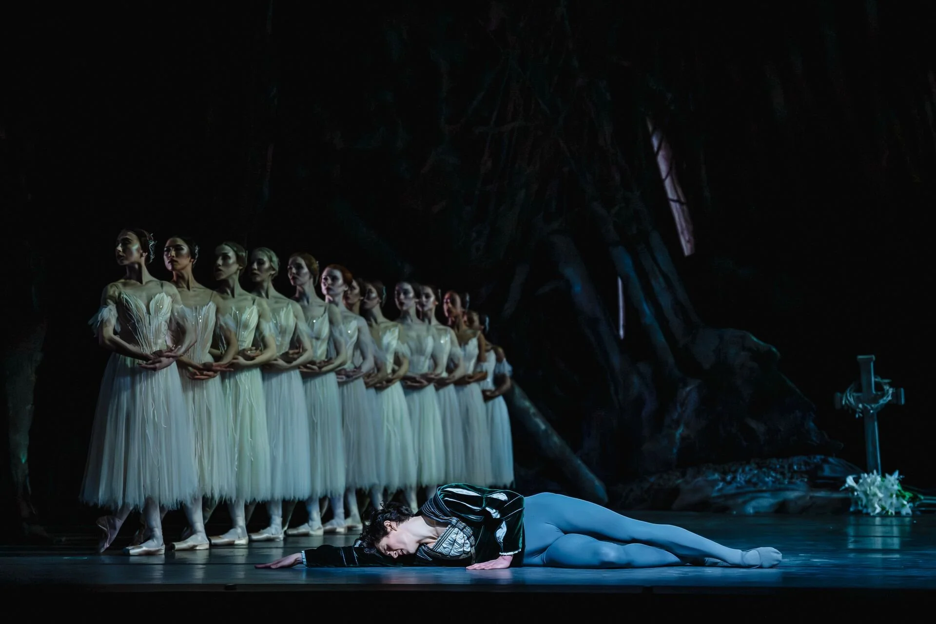William Bracewell as Albrecht in The Royal Ballet's Giselle