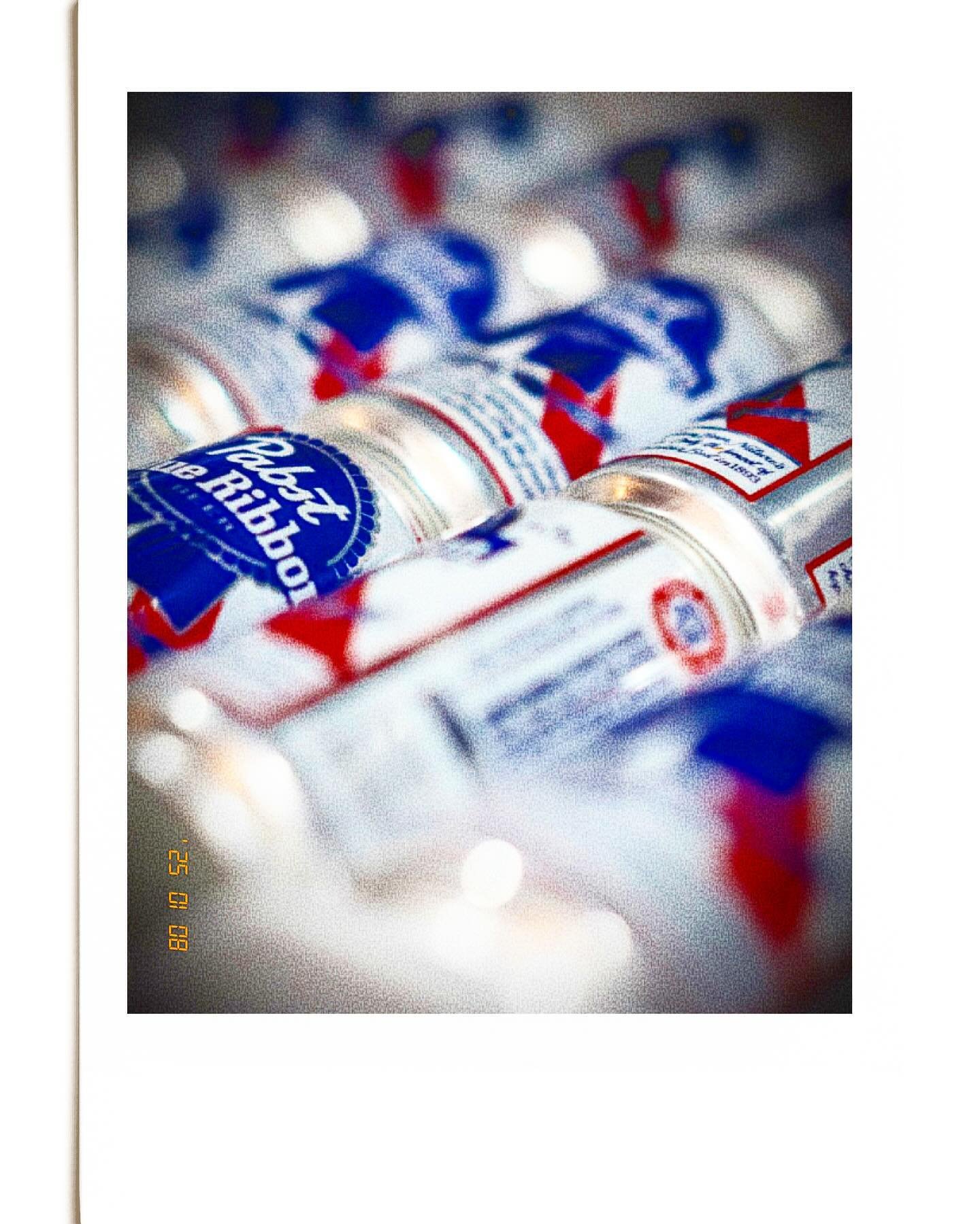Cheersin Friday with a favorite among hipsters and suburban legends, the one, the only @pabstblueribbon 🍻
