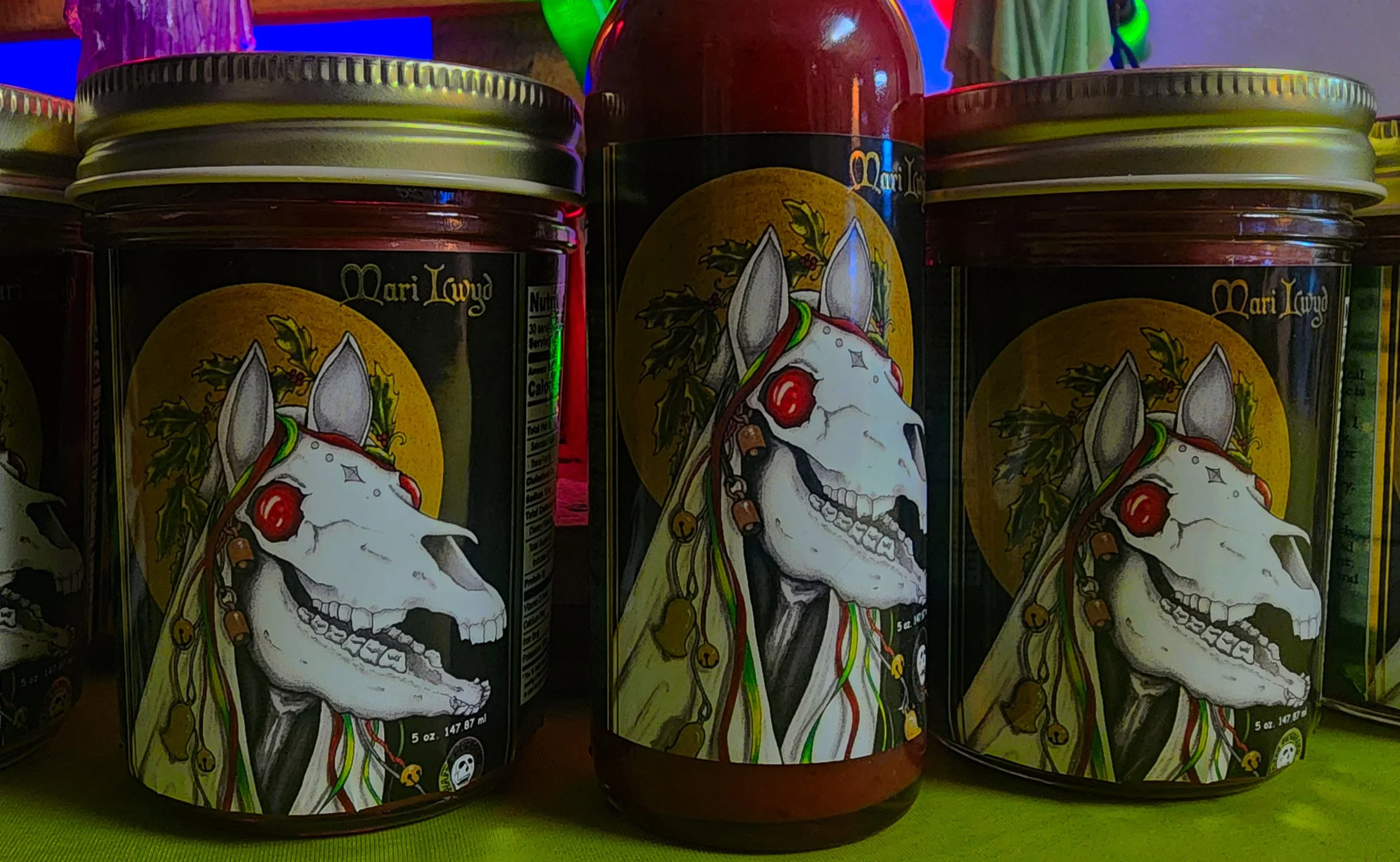 lwydcandle1.jpg