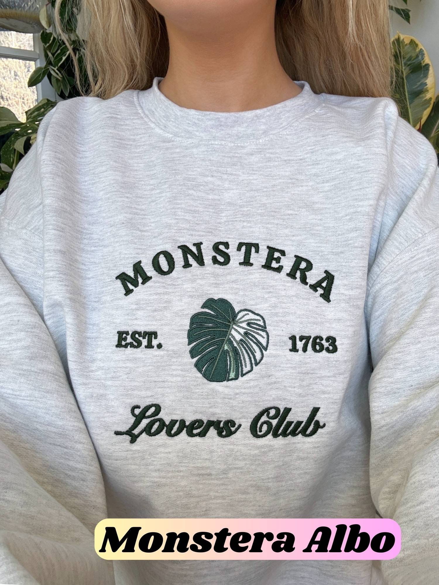 Monstera-Albo-Sweatshirt (1).jpg