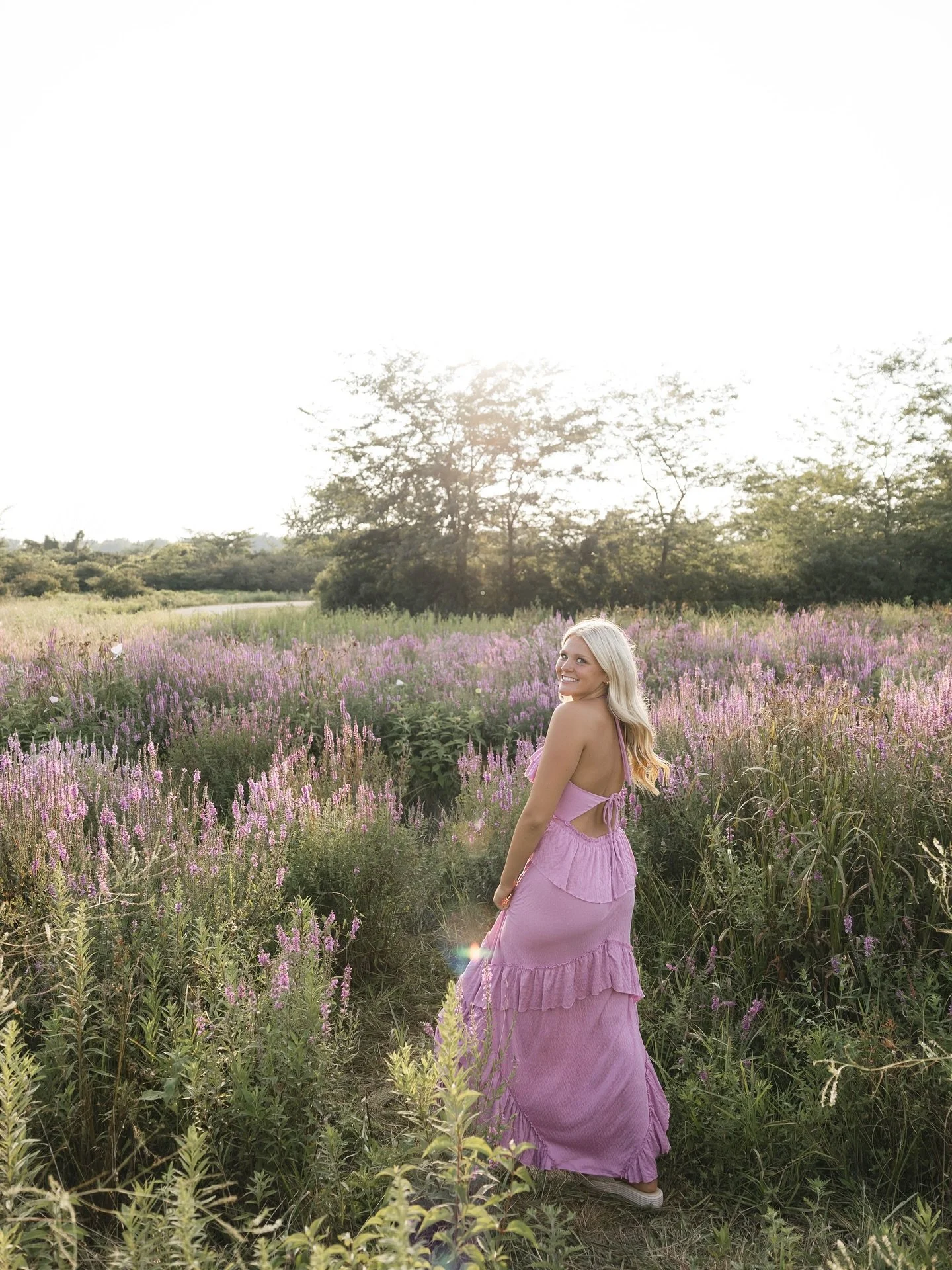 @snydersydney__ dress couldn&rsquo;t have matched this field any better!🪻