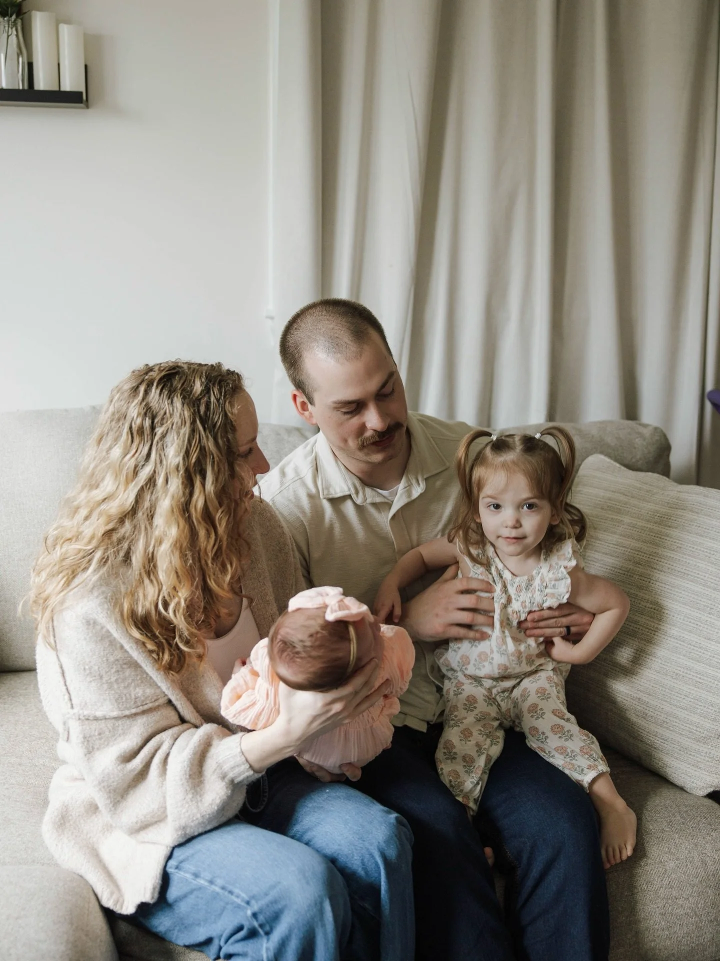 A privilege I&rsquo;ll never take lightly - being invited back to capture life as it changes, grows, and becomes even more beautiful. So thankful to watch this family grow🤍✨