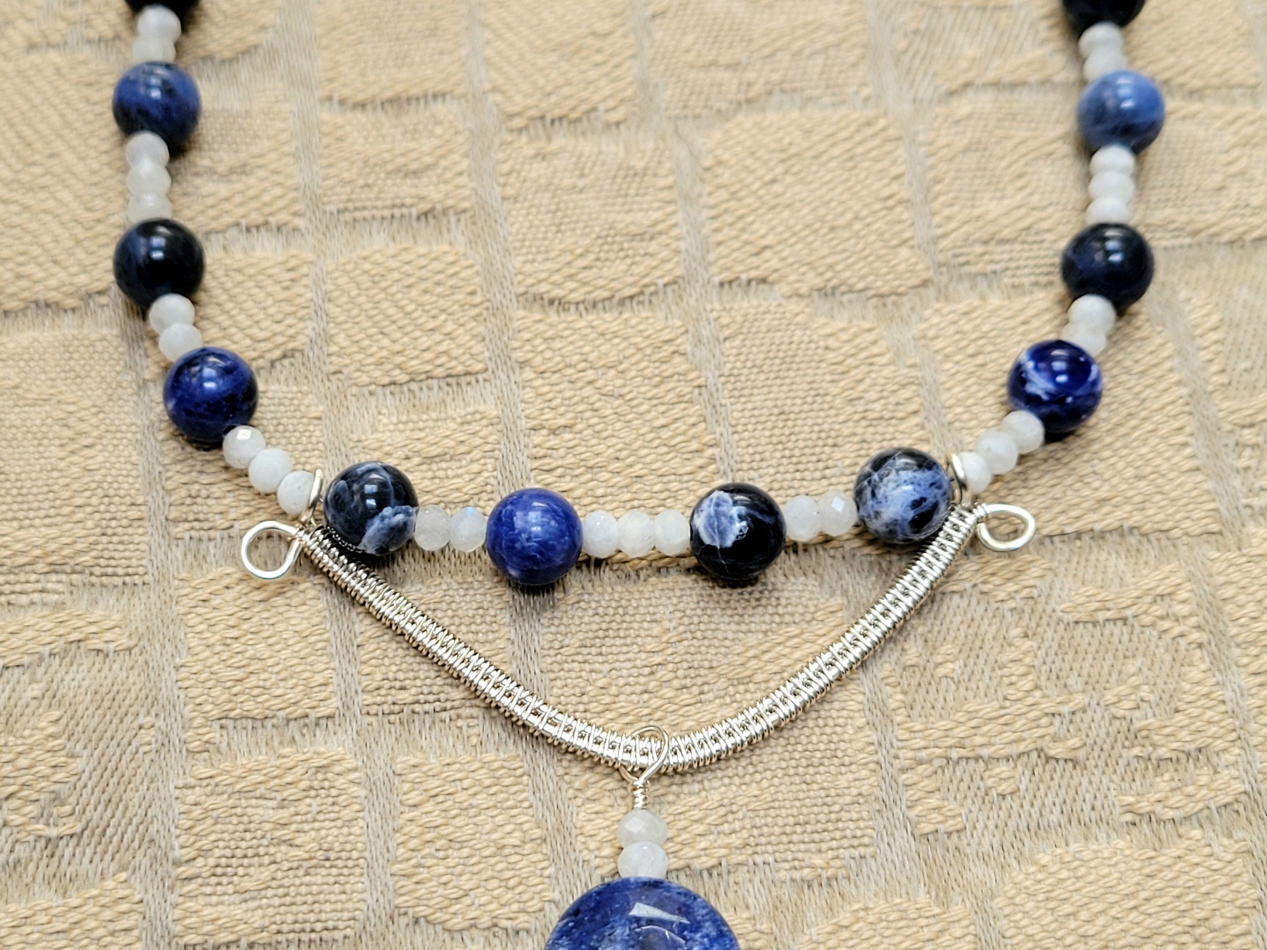 https://i.etsystatic.com/12652467/r/il/26b84b/4664777928/il_fullxfull.4664777928_mn93.jpg