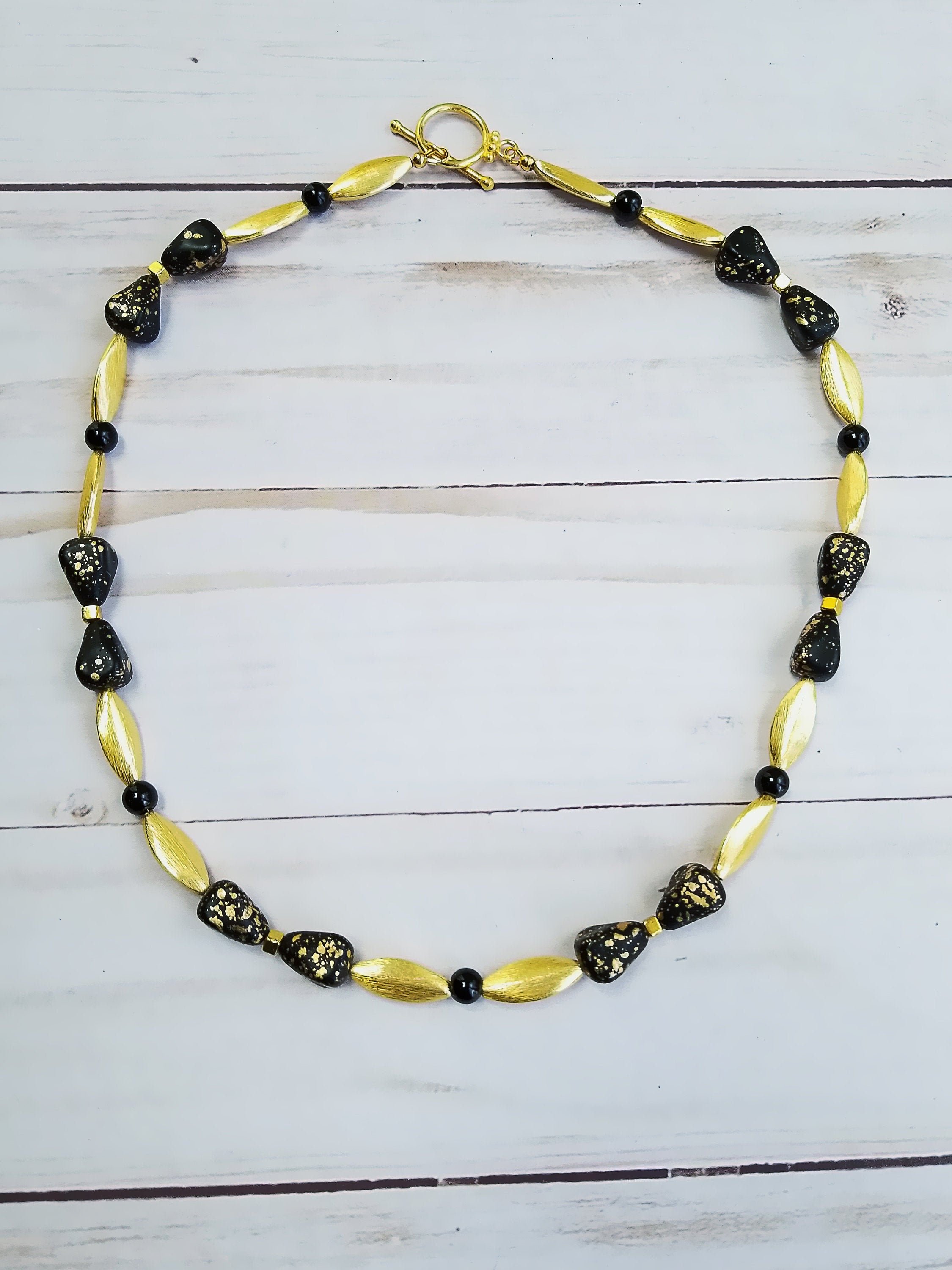 https://i.etsystatic.com/12652467/r/il/b4598b/2871884958/il_fullxfull.2871884958_gb84.jpg