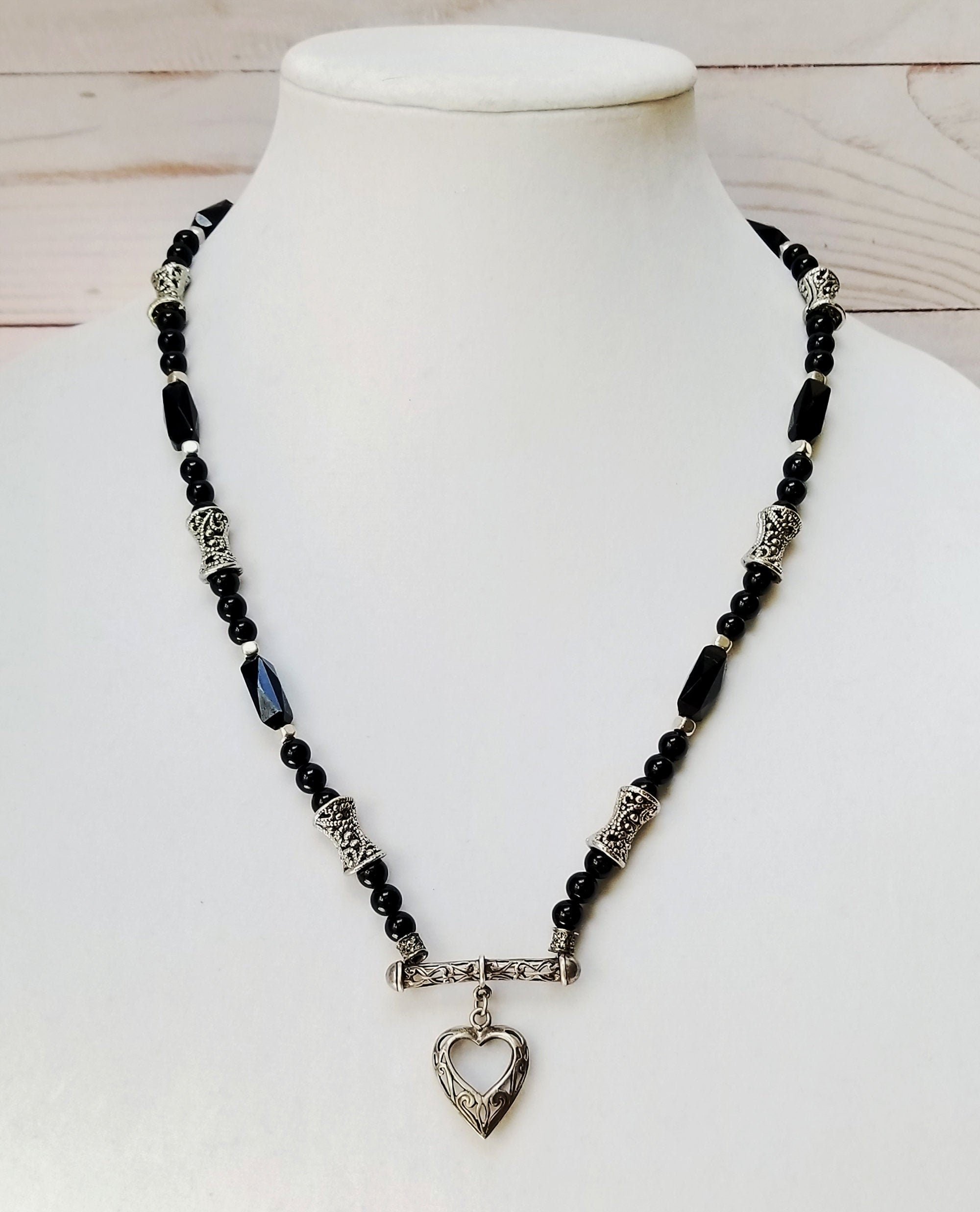 https://i.etsystatic.com/12652467/r/il/ccd572/2818432013/il_fullxfull.2818432013_d5b6.jpg
