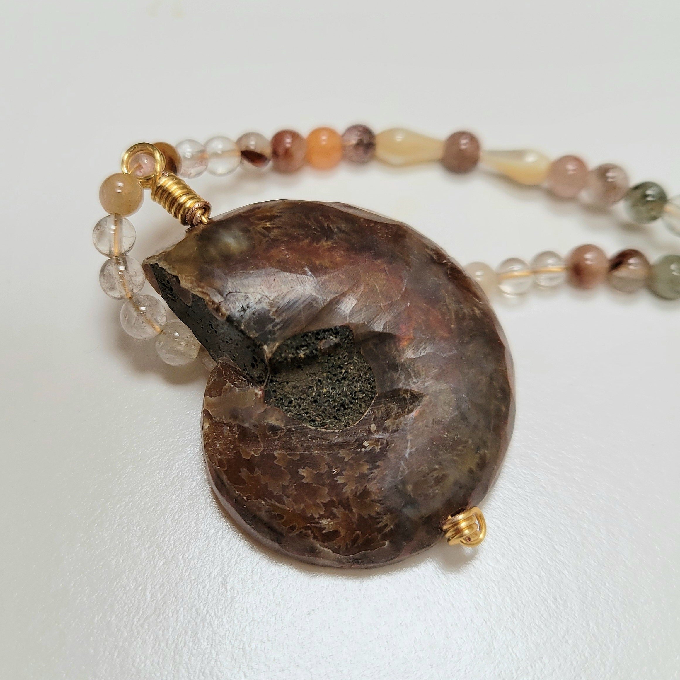 https://i.etsystatic.com/12652467/r/il/e129d3/5700527691/il_fullxfull.5700527691_fg65.jpg