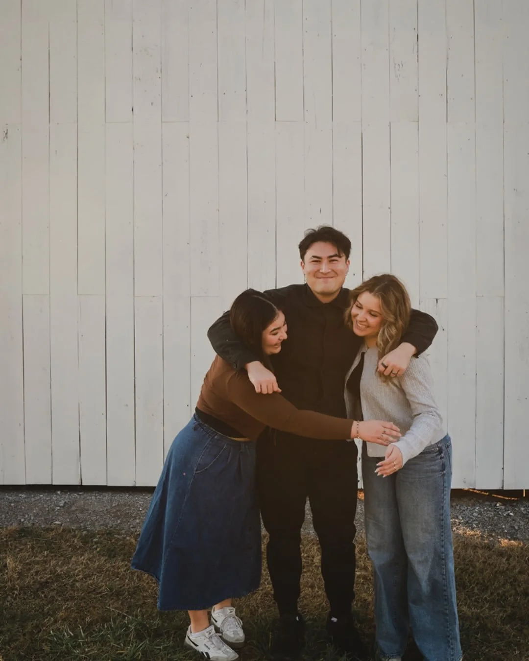 wishing you the happiest of holidays 💌🎄&hearts;️🌟🫂

📸: @ameliamoorephoto