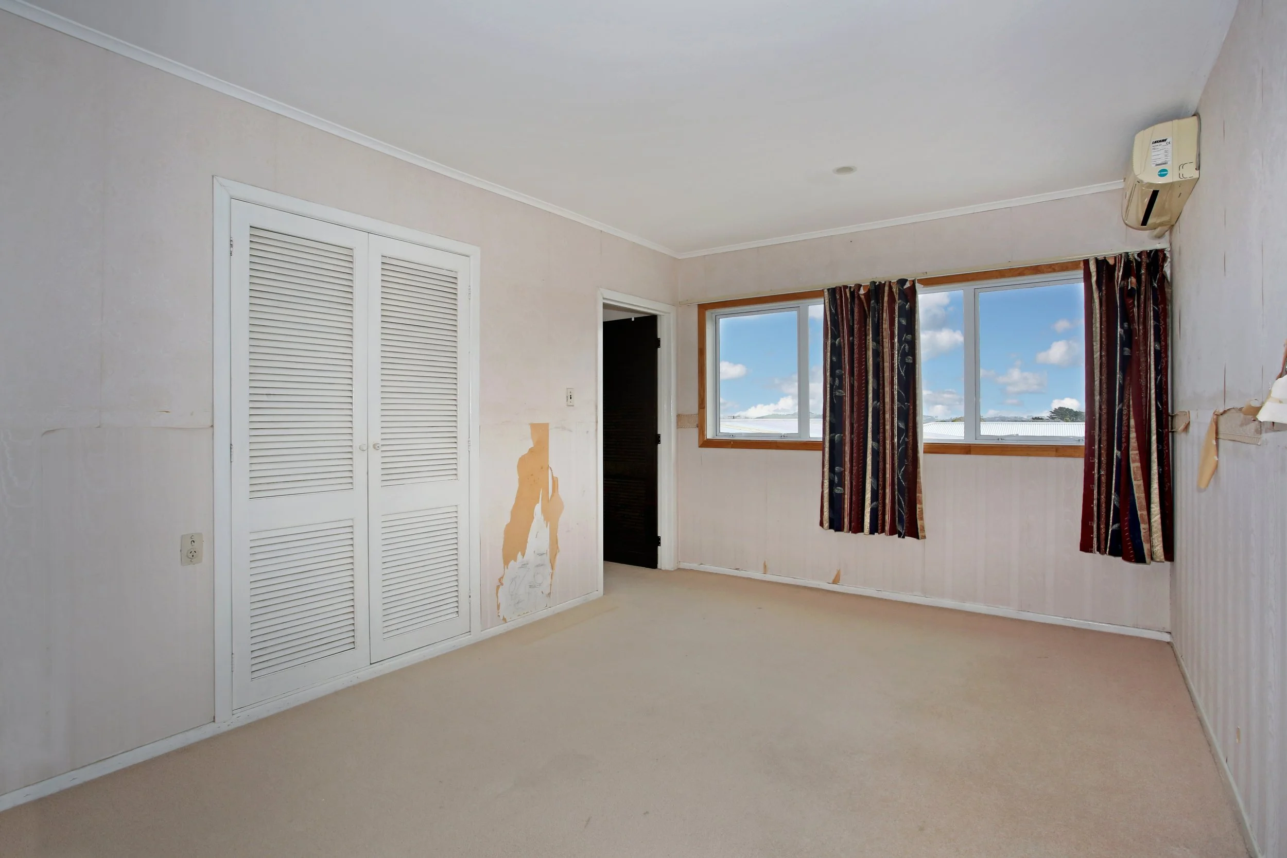 322 Waiuku Road Amar Pannu, Harcourts Pukekohe Real estate agent, Pokeno Sell my house, Pukekohe property Appraisals, Trusted real estate agent Pukekohe, Best real estate agent in Pukekohe , Property sales Pukekohe, List my home Pokeno, Harcourts Puk