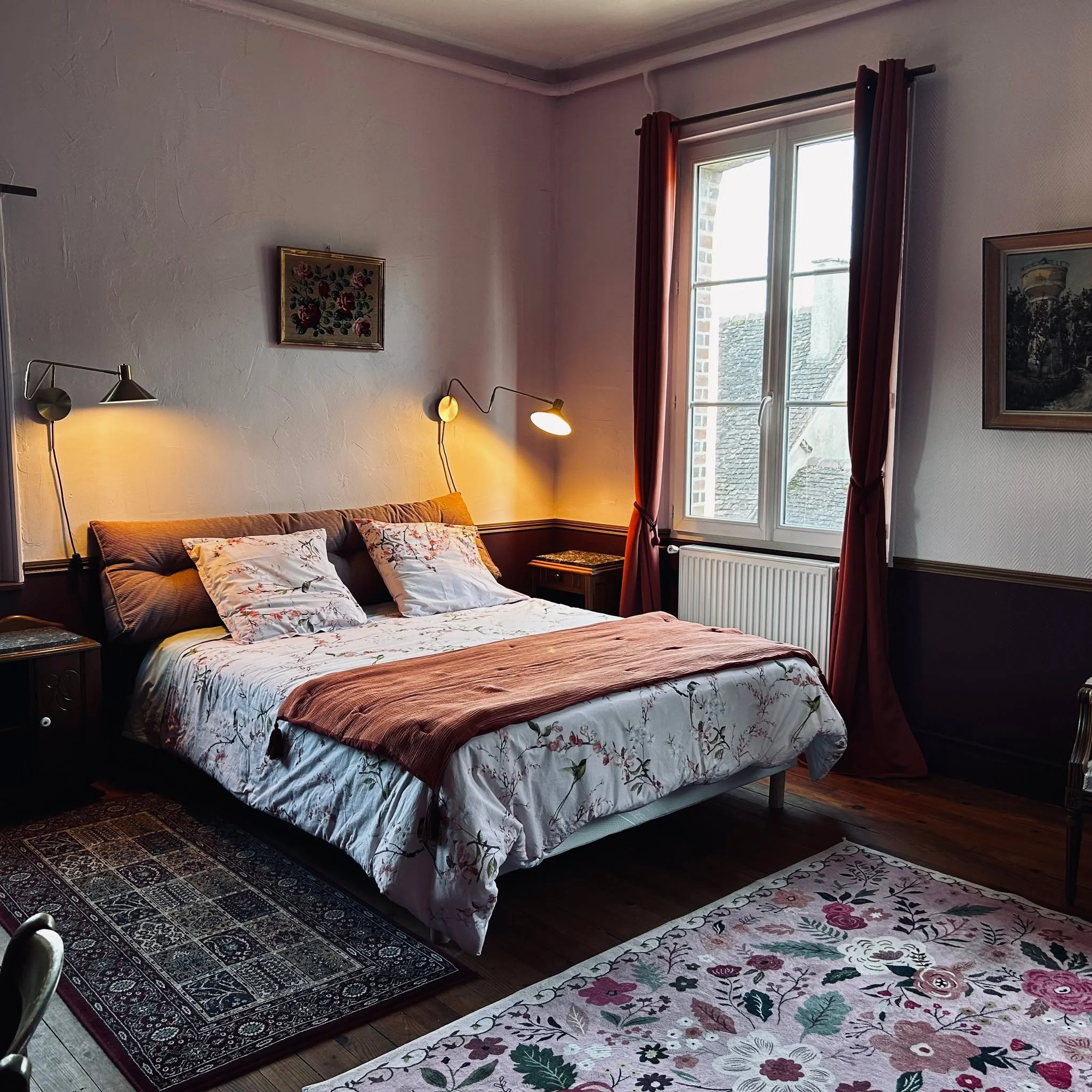 🌿 Un week-end de derni&egrave;re minute ? On a ce qu'il vous faut.
Il reste des chambres disponibles ce week-end aux Lapins Bleus &mdash; et c'est le bon moment pour s'offrir une vraie pause au vert.

La Fert&eacute;-Vidame, c'est un village qui se 