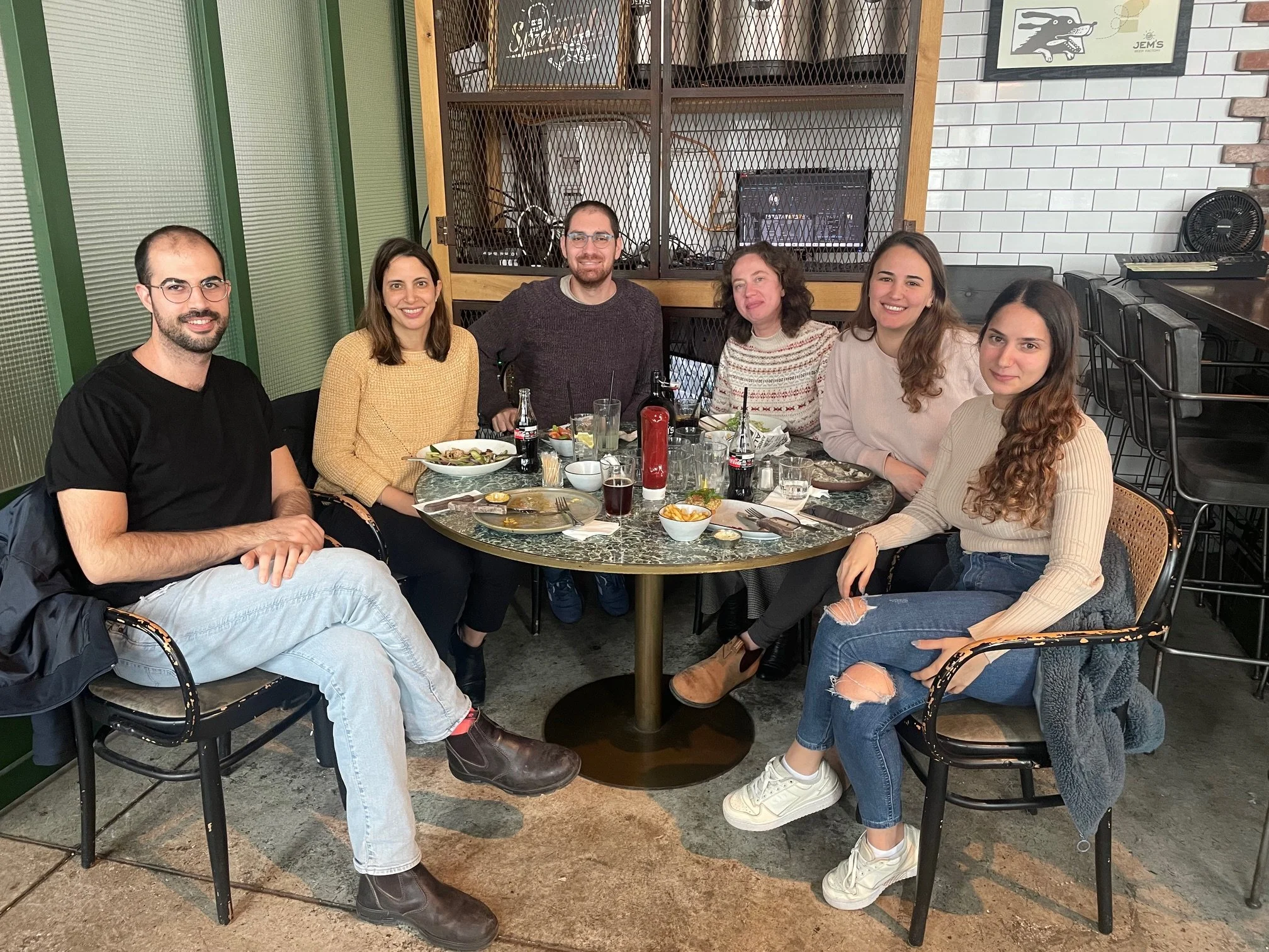 Gali Fichman lab.jpg