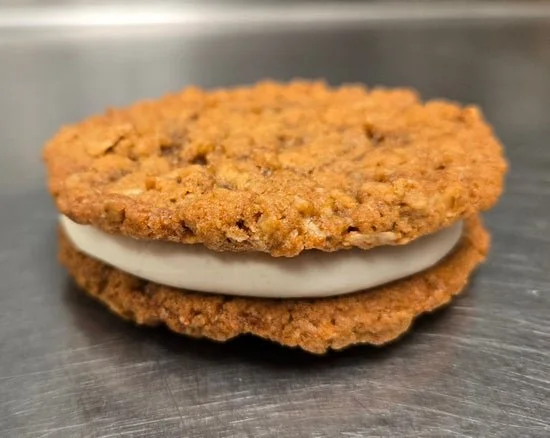 oatmeal sandwich.jpeg