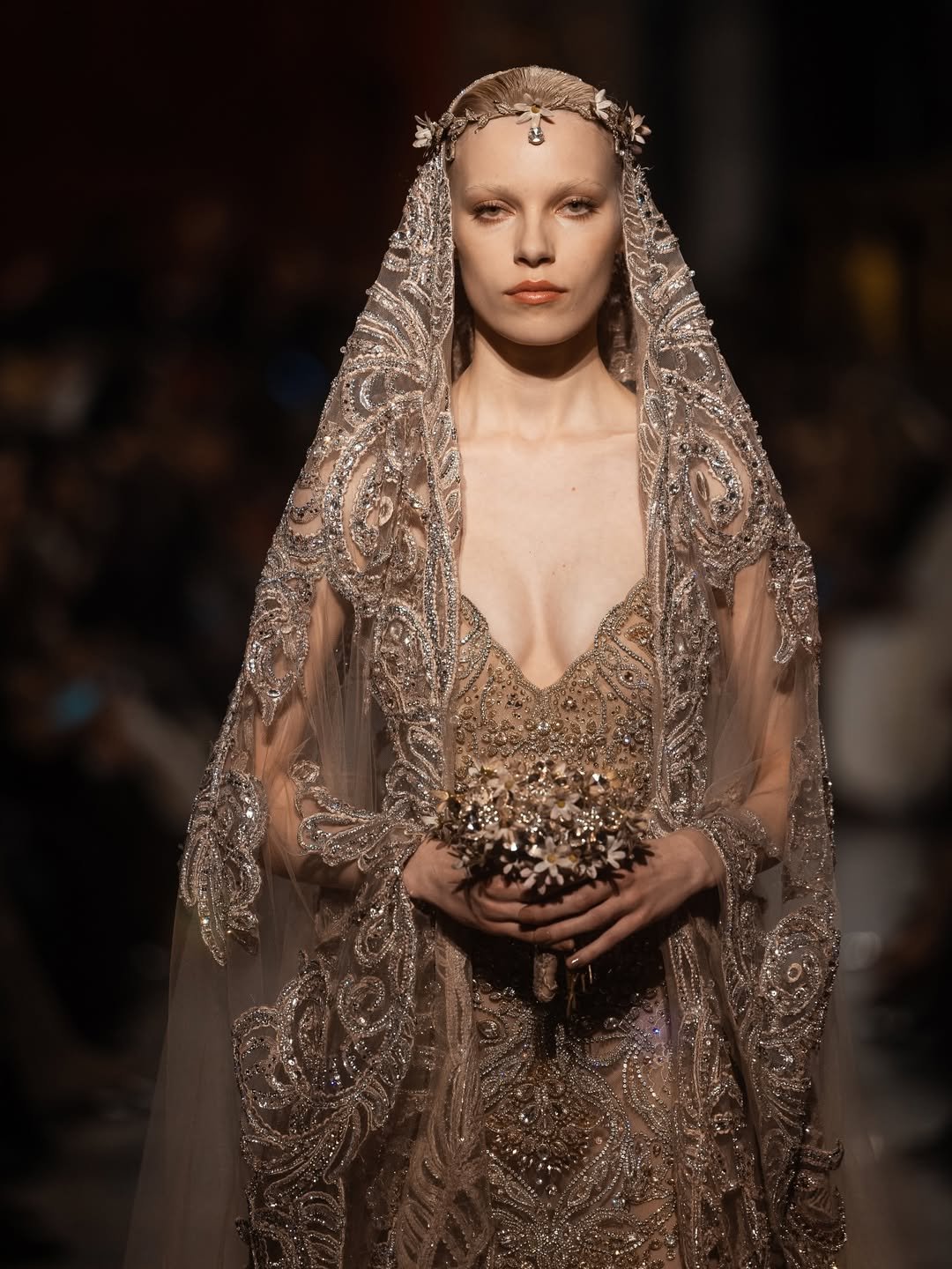 Elie Saab SS26: Golden Summer Nights of ’71