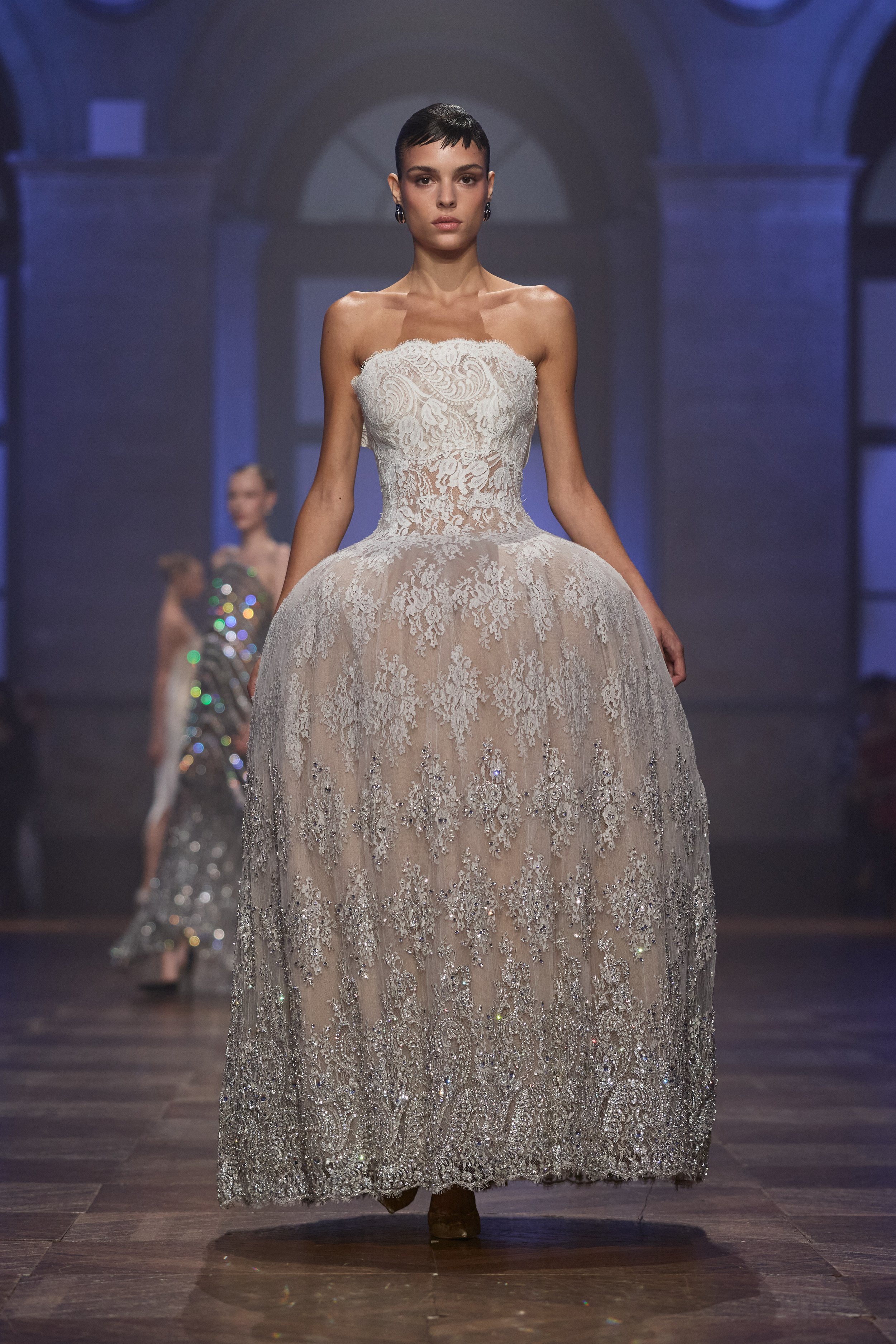 Hobeika_fw27_runway_press_look_10.jpg