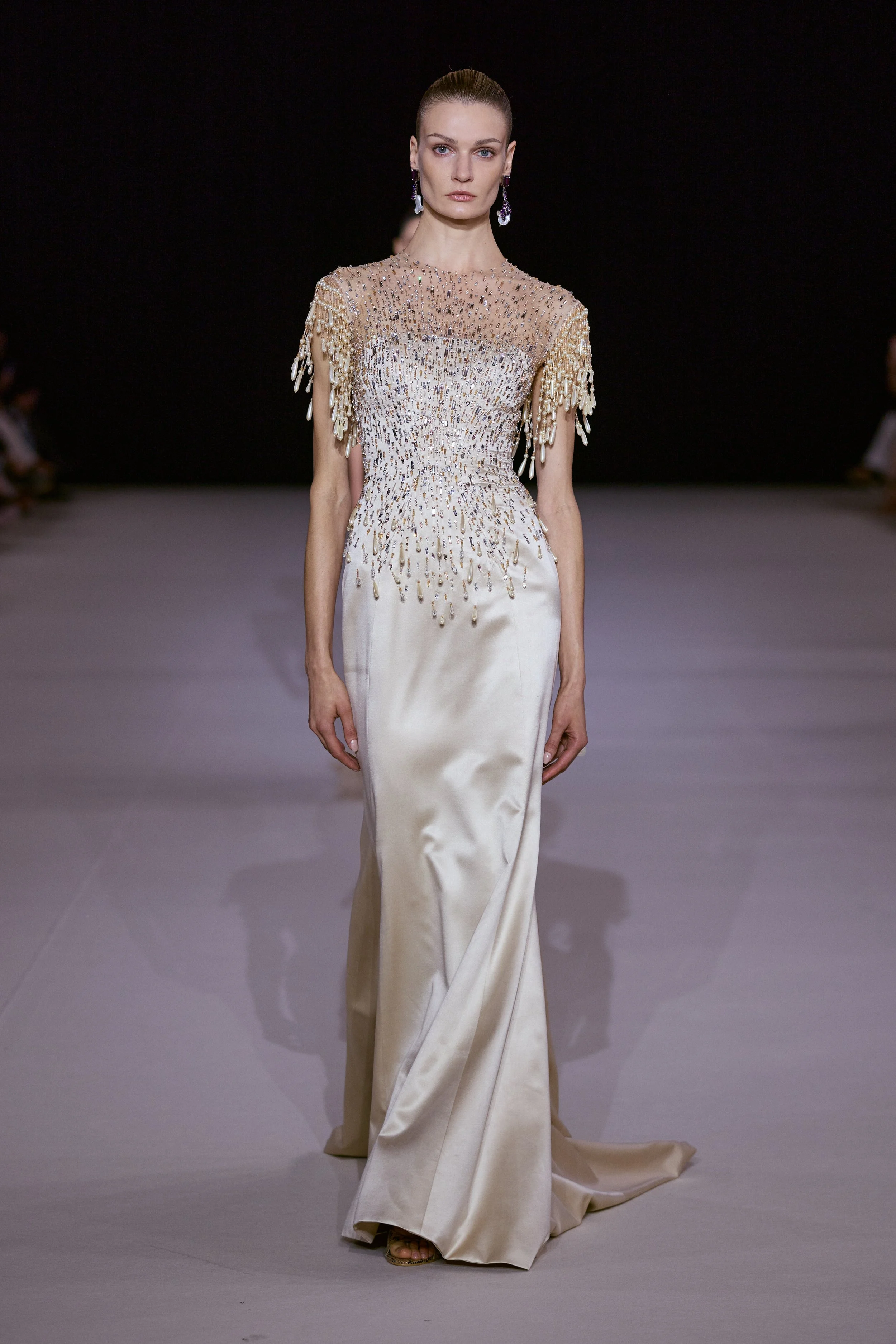 Hobeika_ss27_runway_press_look64.jpg