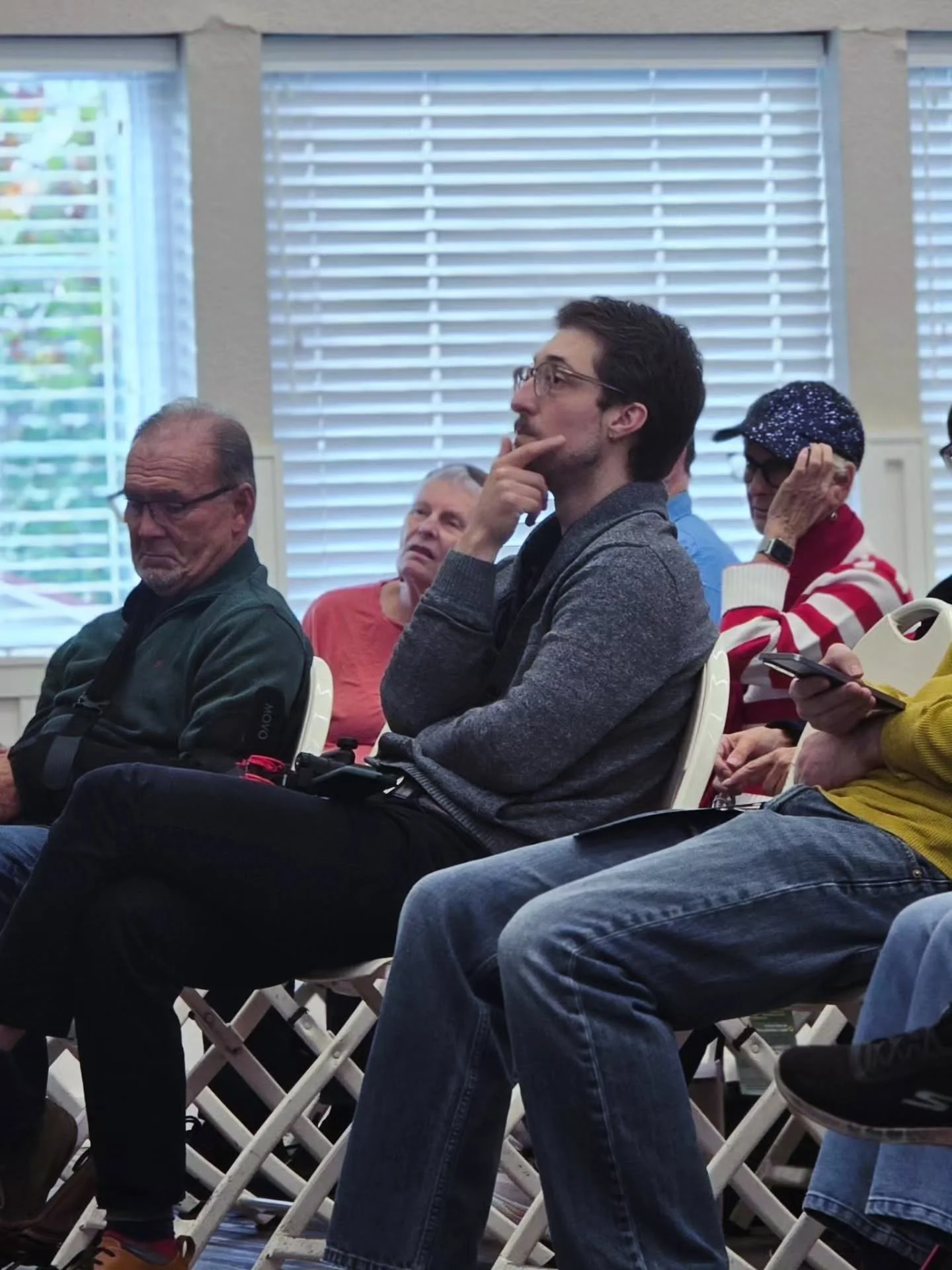 I swear I'm just listening, not judging (too hard)!Great Town Hall from @placerdems. Ro Khanna had to cancel since MAGA Mike called the House back, but we got to hear from almost all the congressional and legislative candidates that intersect with Pl