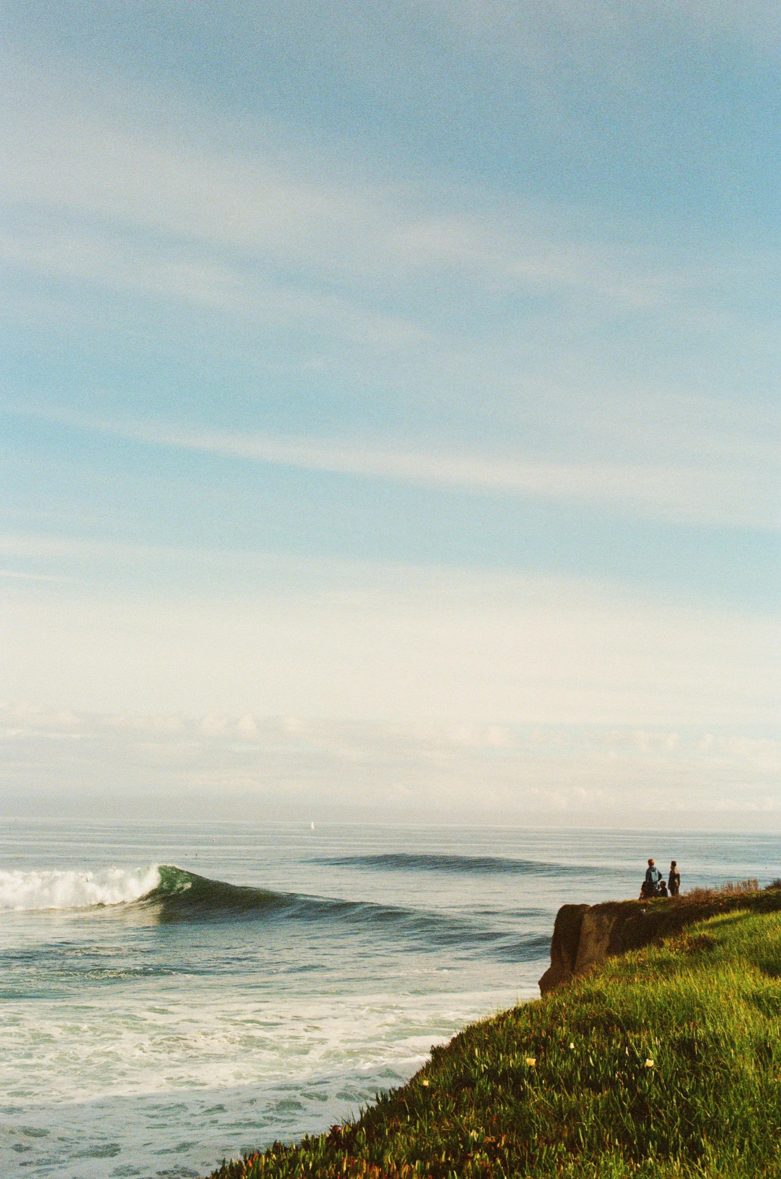 Watching some of the most gorgeous sets of the year come in at Steamer Lane.