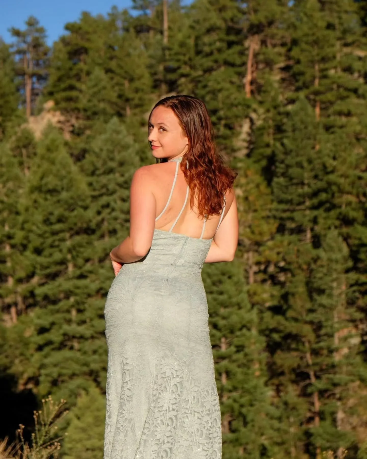 The movie &lsquo;Burlesque&rsquo; follows Ali 
(Christina Aguilera), 
a small-town girly with big dreams,&nbsp;
who moves to LA to pursue a career as an artist.
She stumbles upon The Burlesque Lounge,&nbsp;
a glamorous but struggling nightclub. 

As 