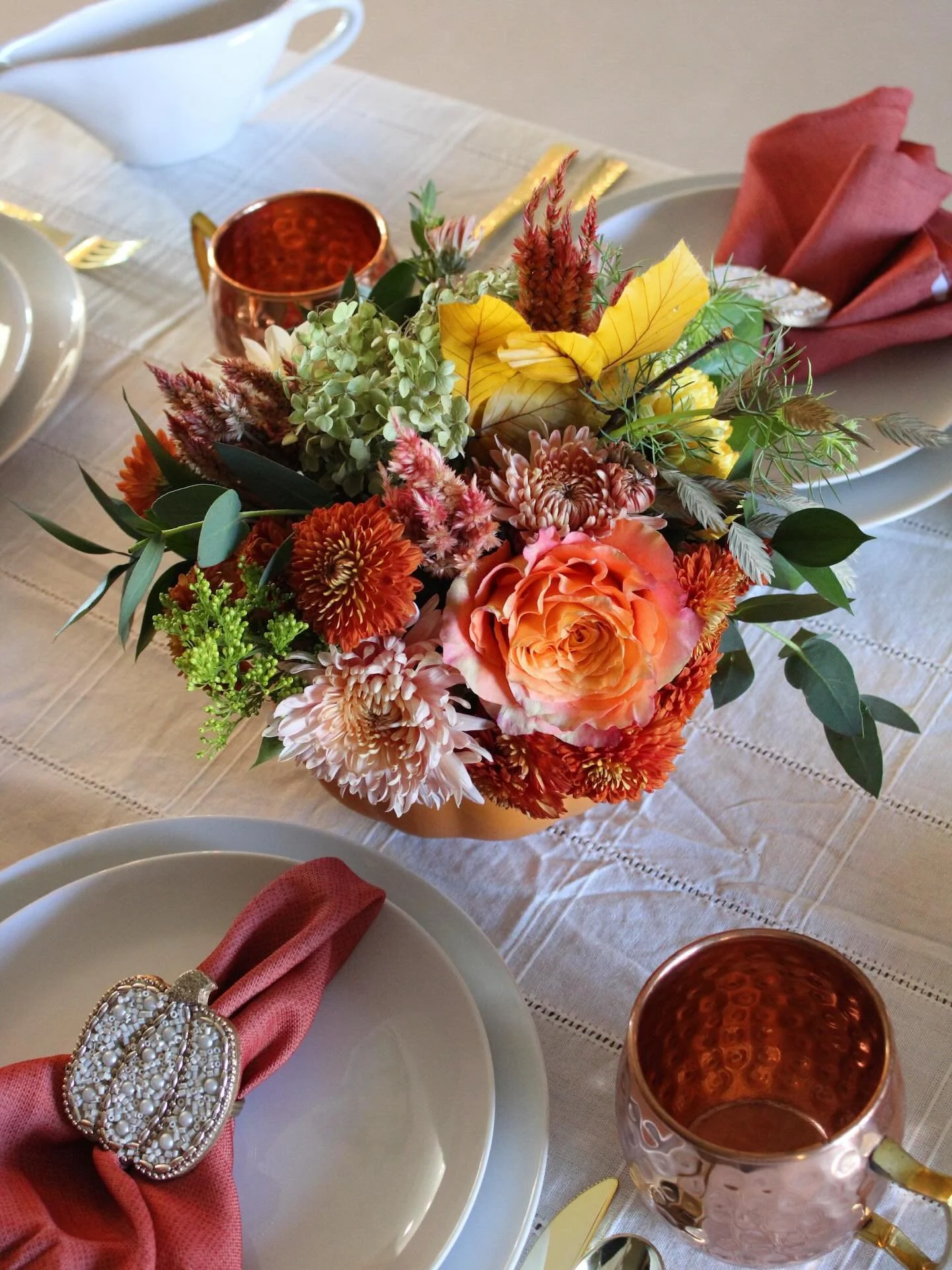 Ever wondered how to get that &ldquo;out of the magazine&rdquo; holiday table? 🦃

Our newest blog post is LIVE highlighting some tips to create a holiday table-scape sure to impress! 

Head to www.bouquetofgranger.com/btbsblog to read all you need t