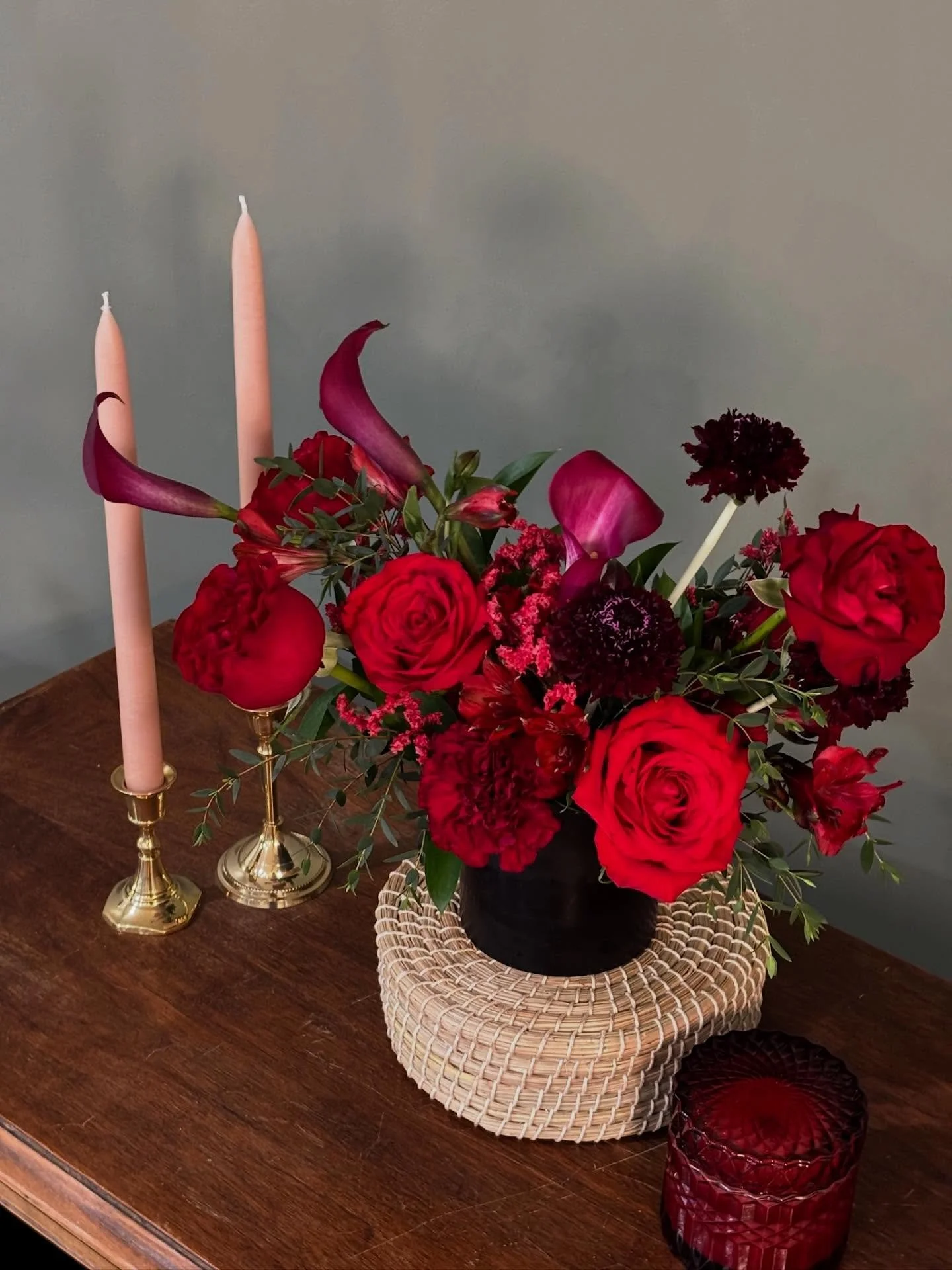 Valentine&rsquo;s Day; but make it moody. 💋

Deepest Devotion is moody, romantic, and rich with feeling - the floral arrangement made to express what words can&rsquo;t.

Valentine&rsquo;s Day will be here before you know it, let this be your reminde