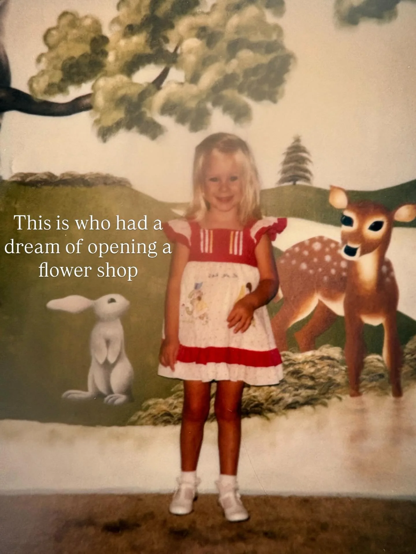 The little faces behind the grown ups in charge at Bouquet of Granger 🌸✨

#bouquetofgranger #grangerflowers #grangerflorist #flowershop #smallbusiness