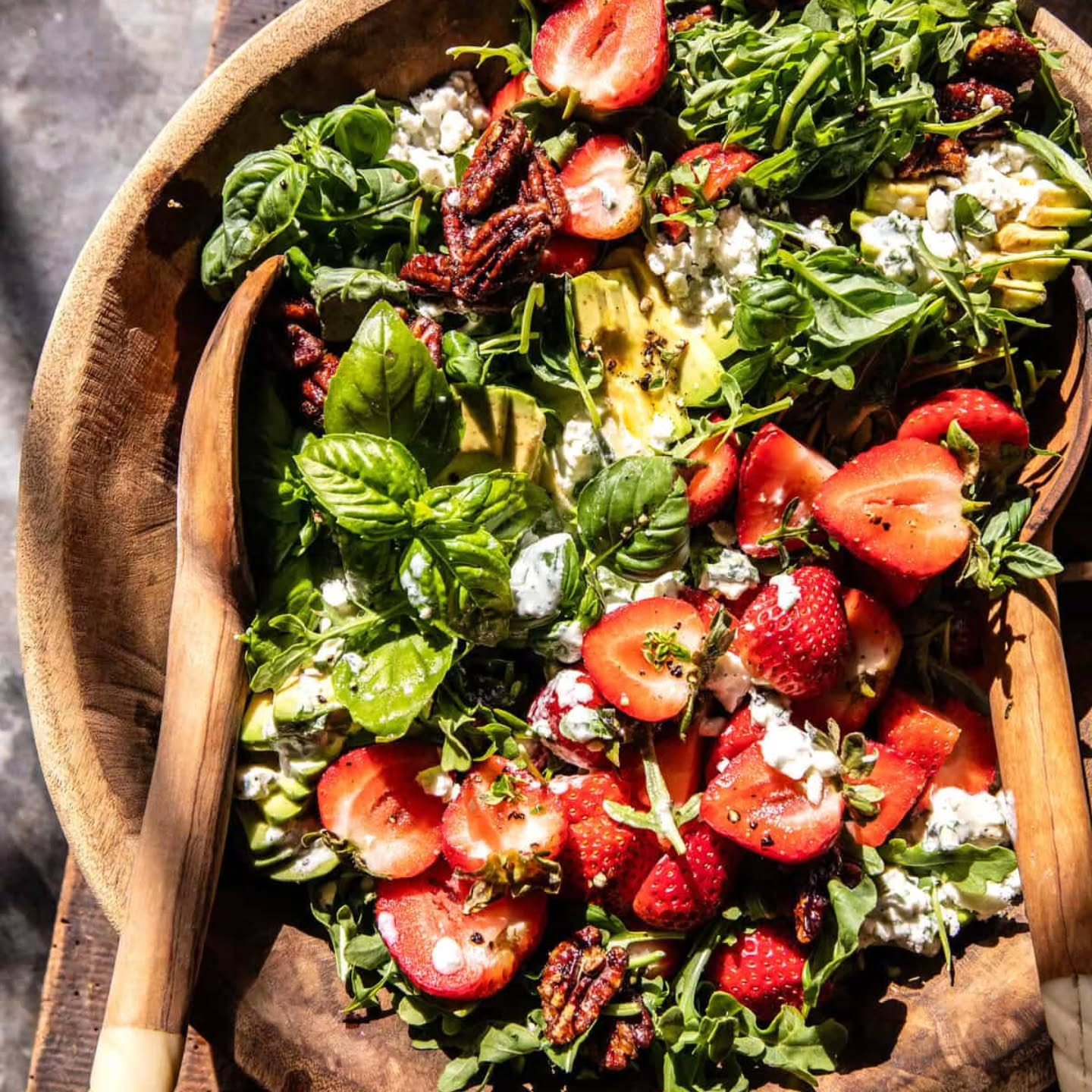 The Power of the "Nutrient Pair" 🍓🥗 | Fun Fact Friday

​It&rsquo;s the final Friday of Nutrition Month, and we&rsquo;re letting you in on a little secret: 1 + 1 doesn&rsquo;t always equal 2. Sometimes, in the world of nutrition, it equals