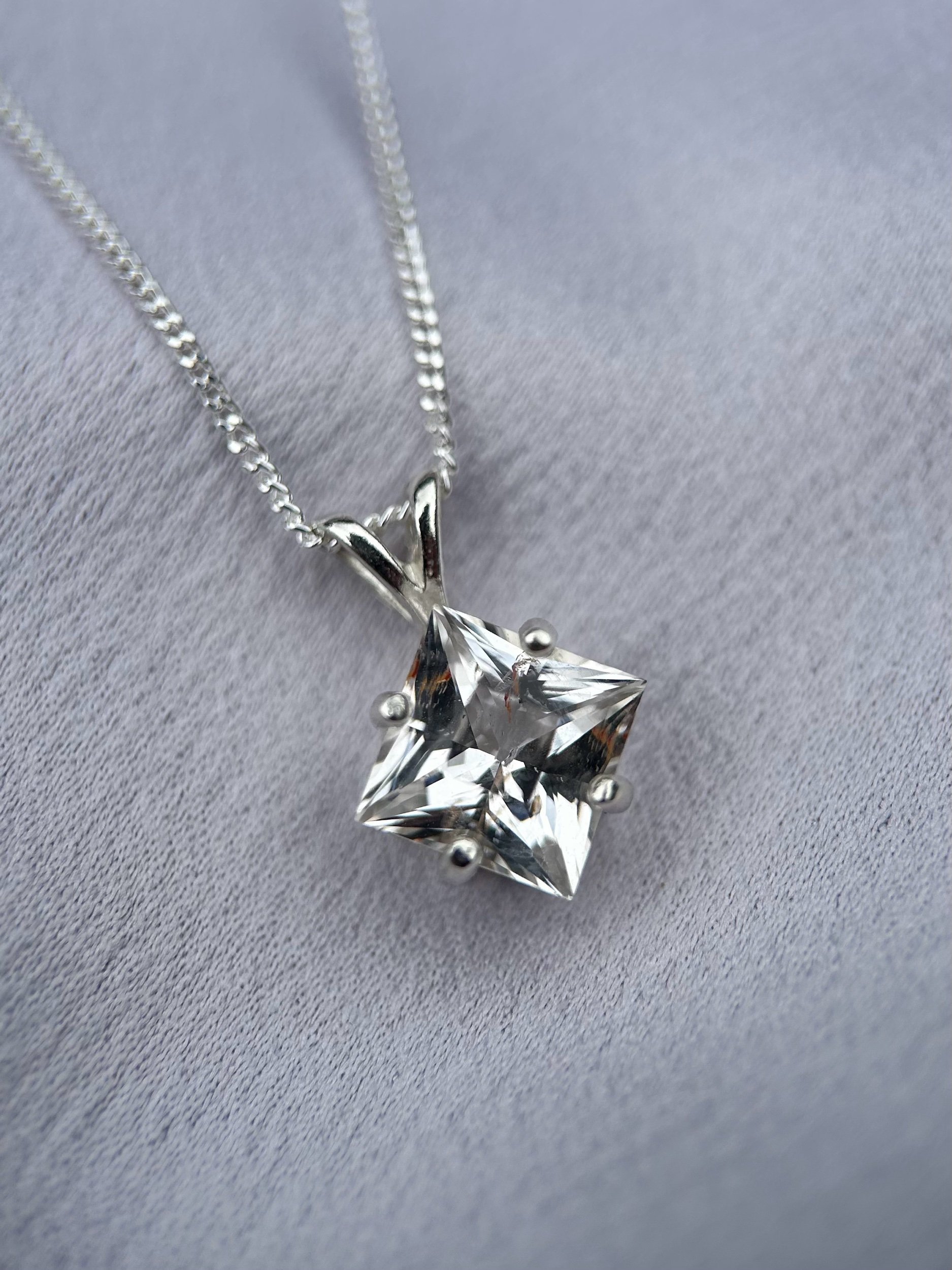 tasmanian killiecrankie diamond & solid sterling silver