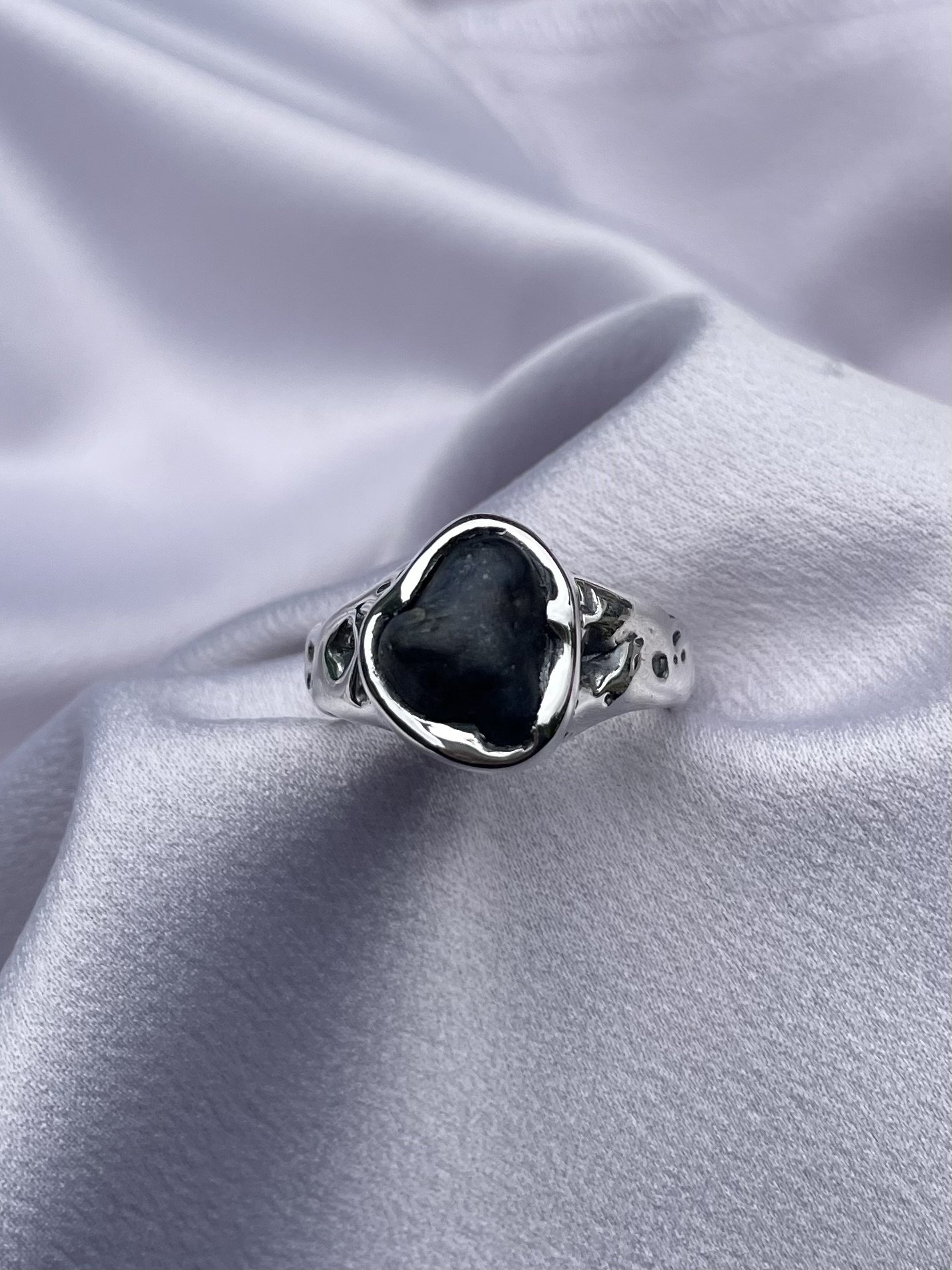 raw tasmanian sapphire & solid sterling silver