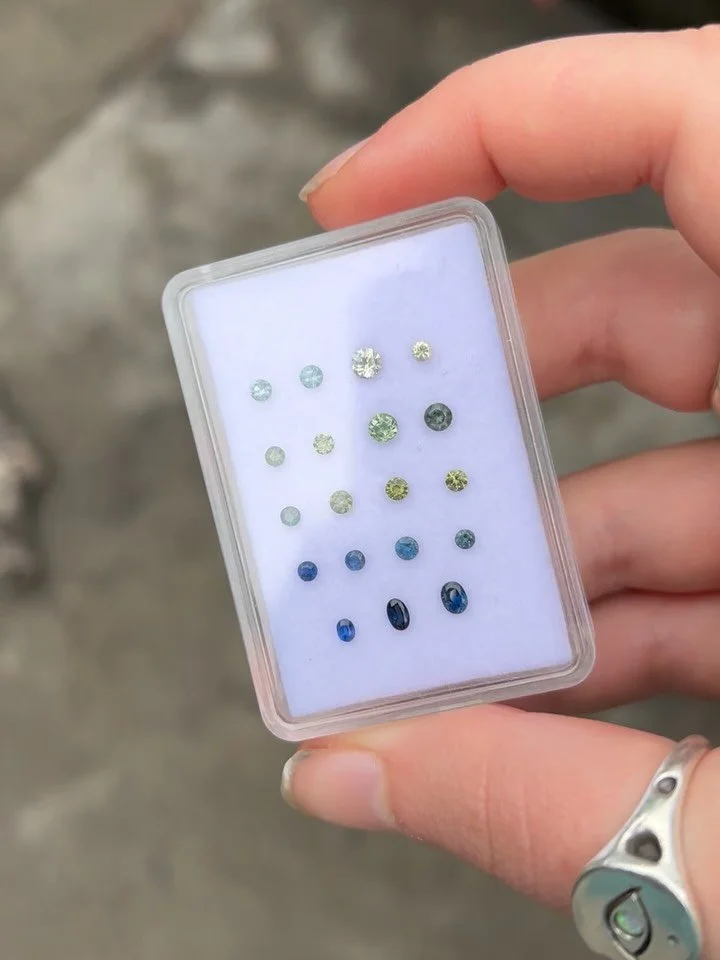 A few snaps for our camera roll lately 📸

- some delicious Tasmanian sapphires
- a quick break while digging for gemstones in the most stunning creek
- fresh batch of rings off the bench
- more Tasmanian sapphires 
- getting ready to start the day d