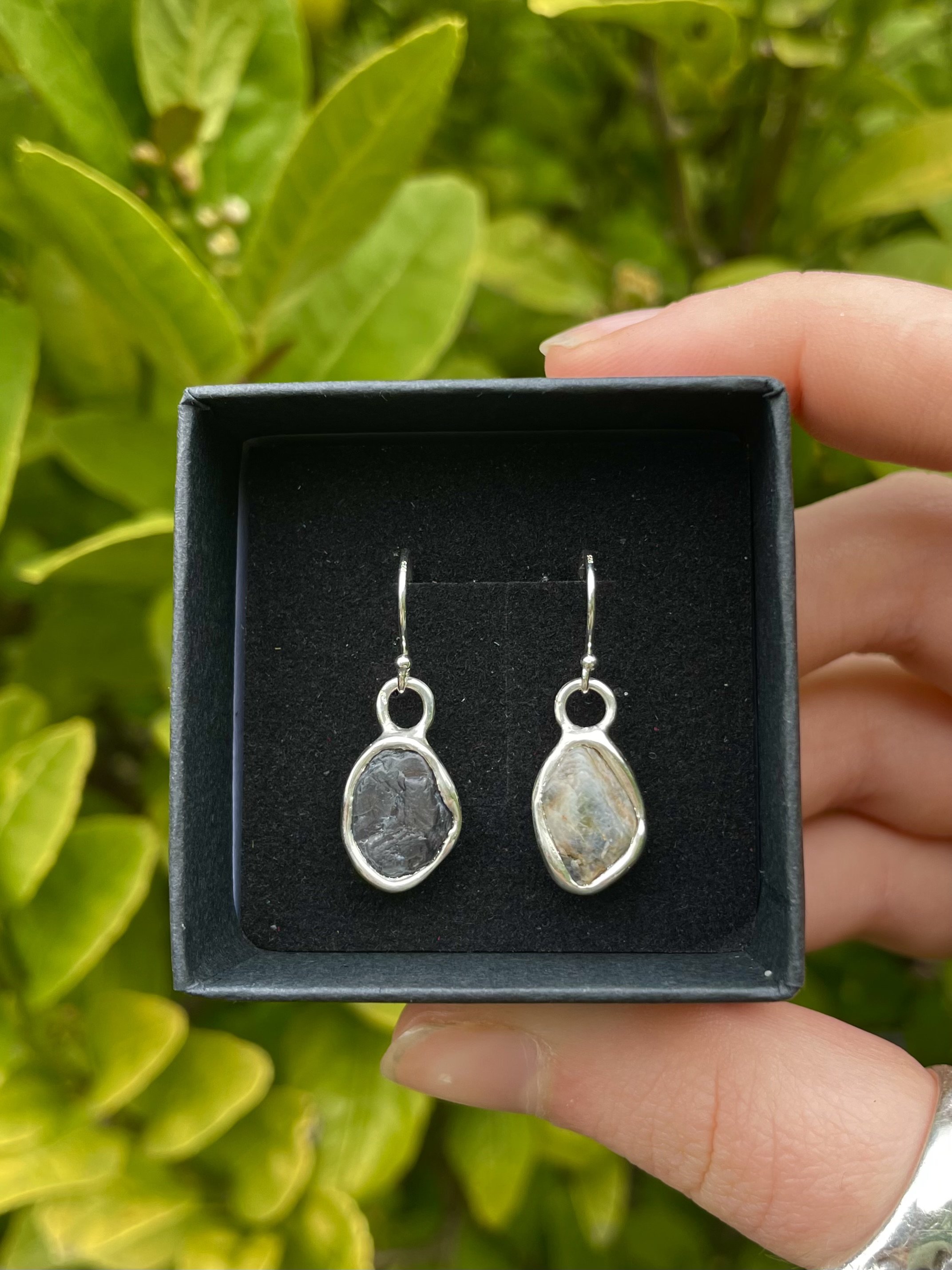 raw tasmanian sapphire & solid sterling silver