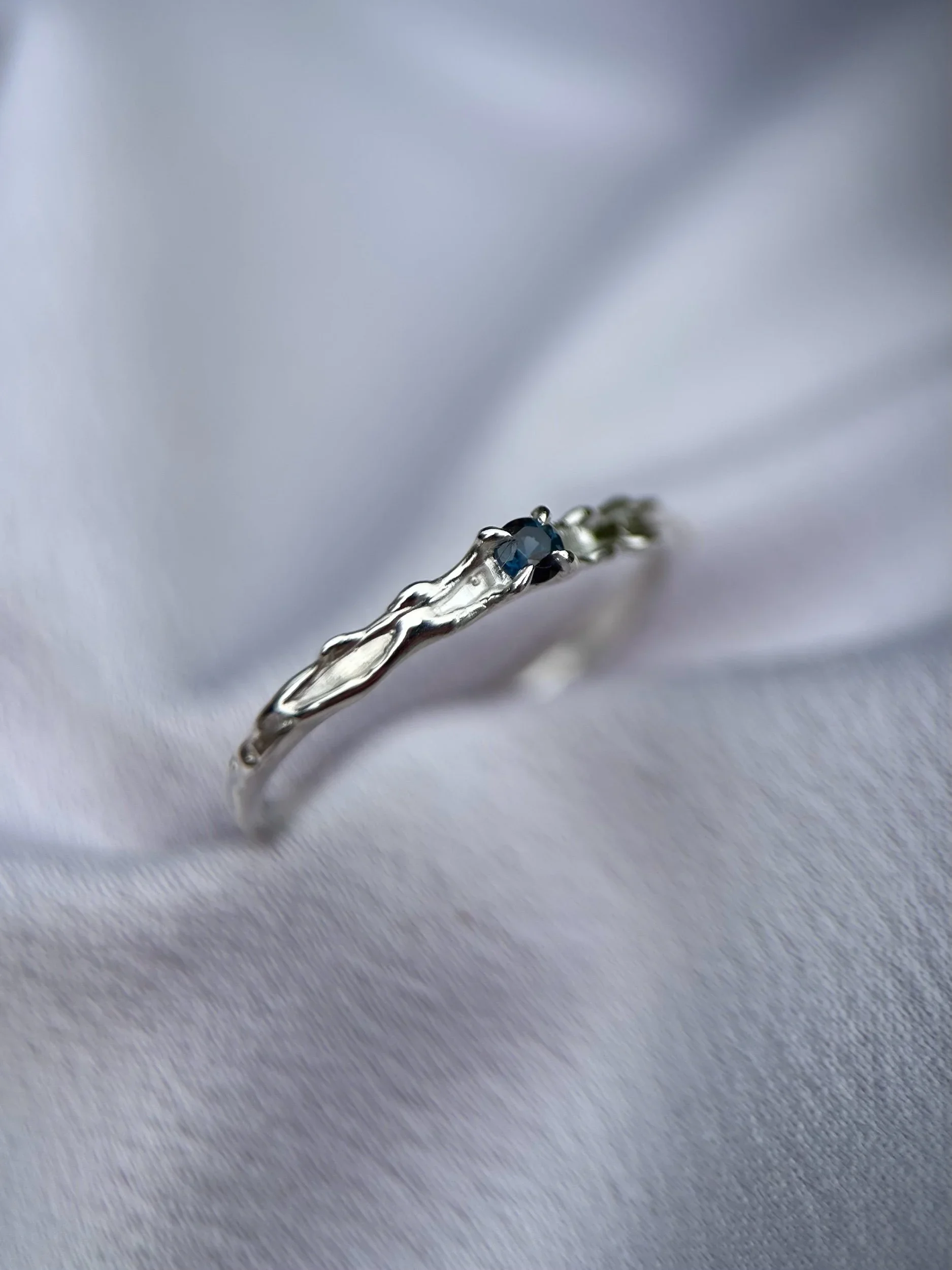 tasmanian sapphire & solid sterling silver