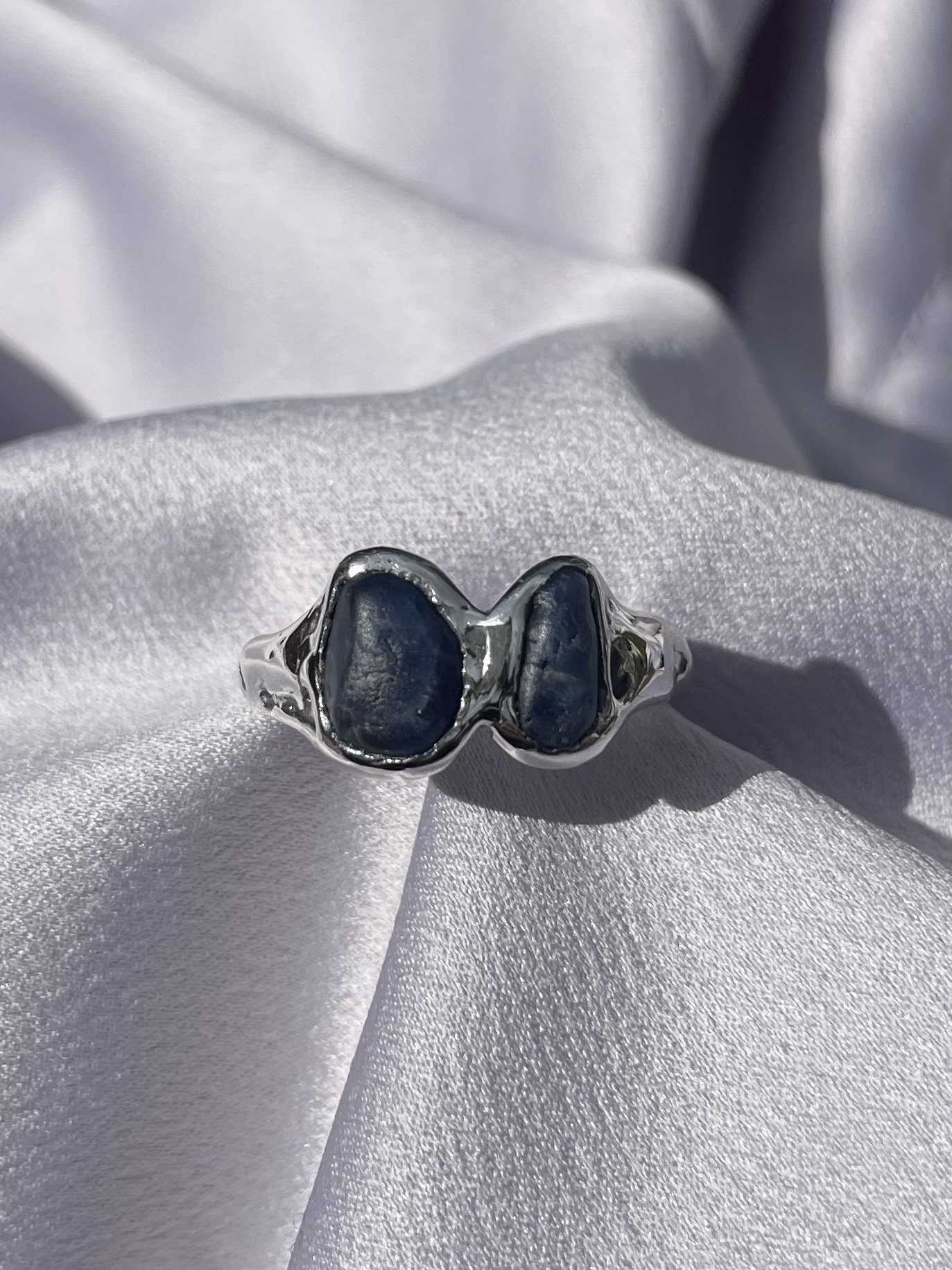 raw tasmanian sapphire & solid sterling silver