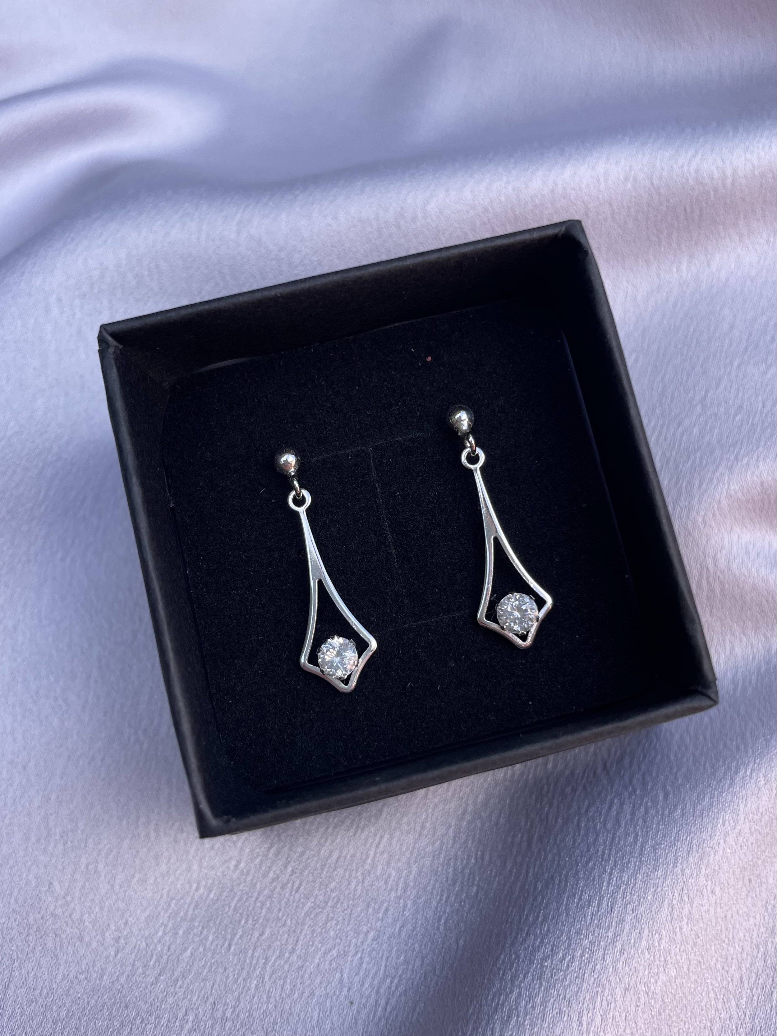 tasmanian killiecrankie diamond & solid sterling silver