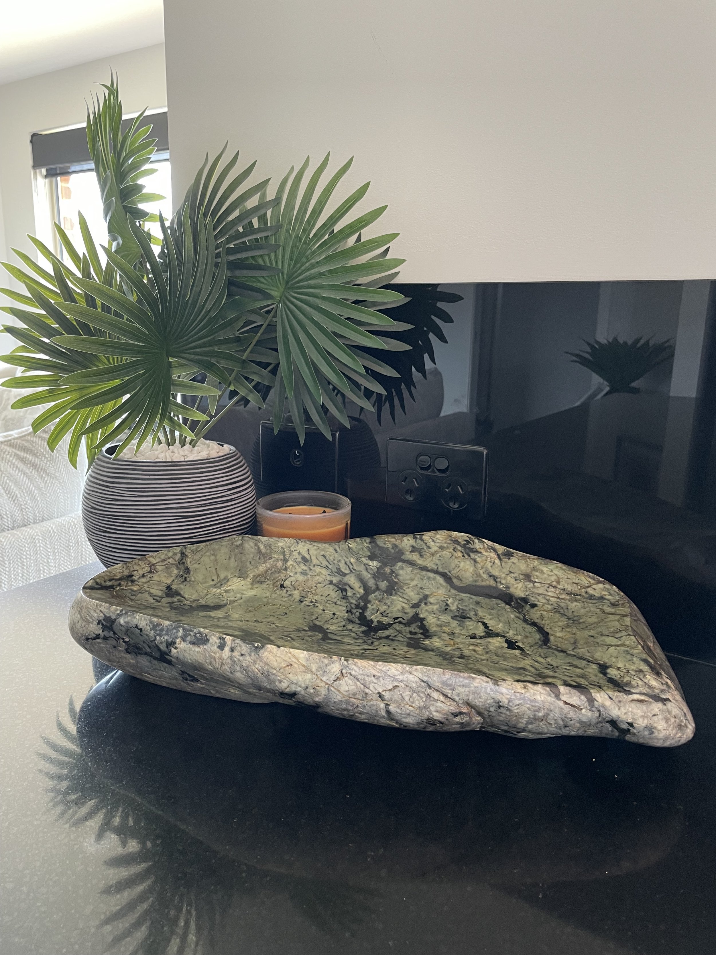 tasmanian jade & black magnetite