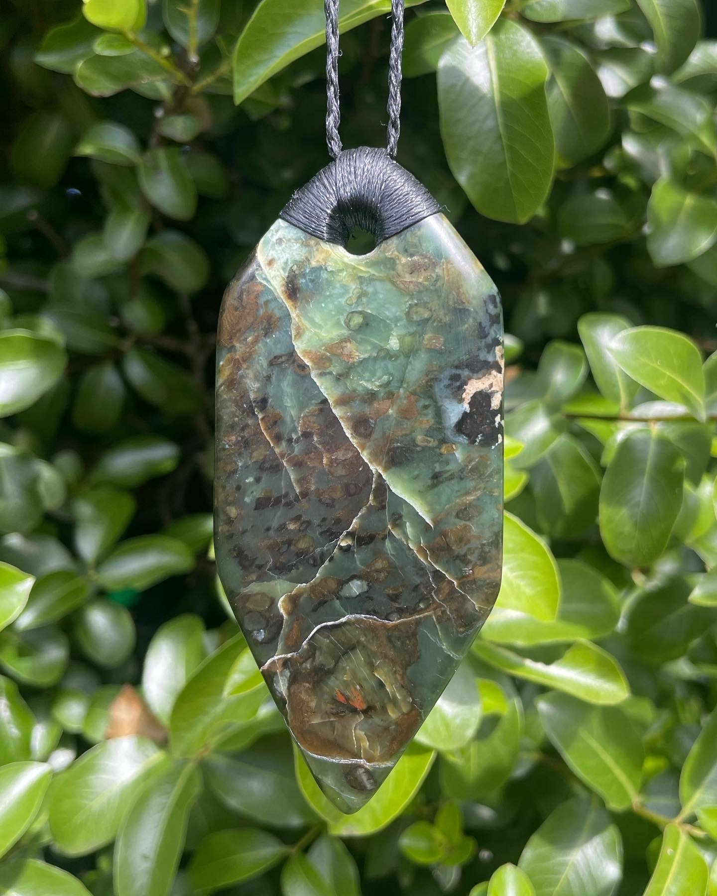 tasmanian serpentine pyroxene