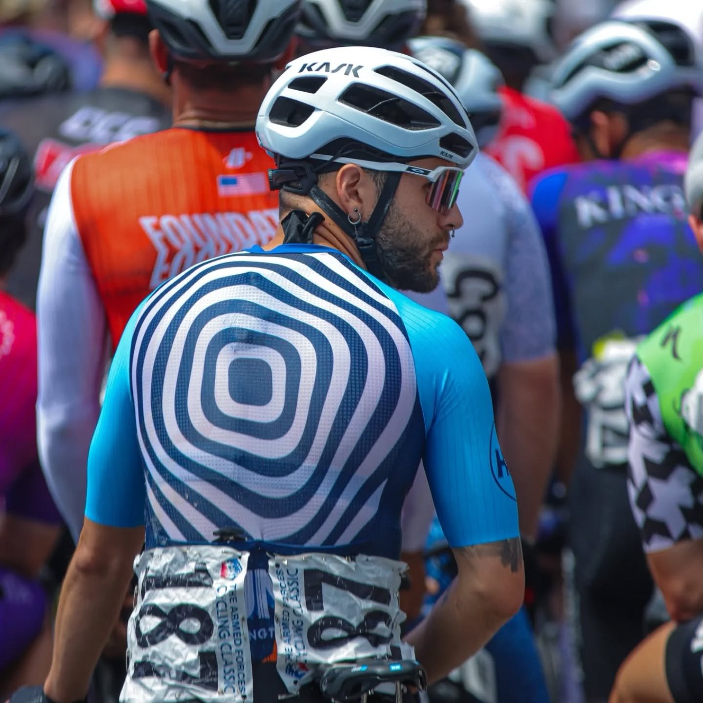 Introducing our Men's Elite Road Captain, Dimitri Lemus⚡

Dimitri joined Equip in 2024 bringing a wealth of knowledge and experience after years of racing at the highest levels and immediately elevated the competitive spirit of the team 👊

#EquipRac