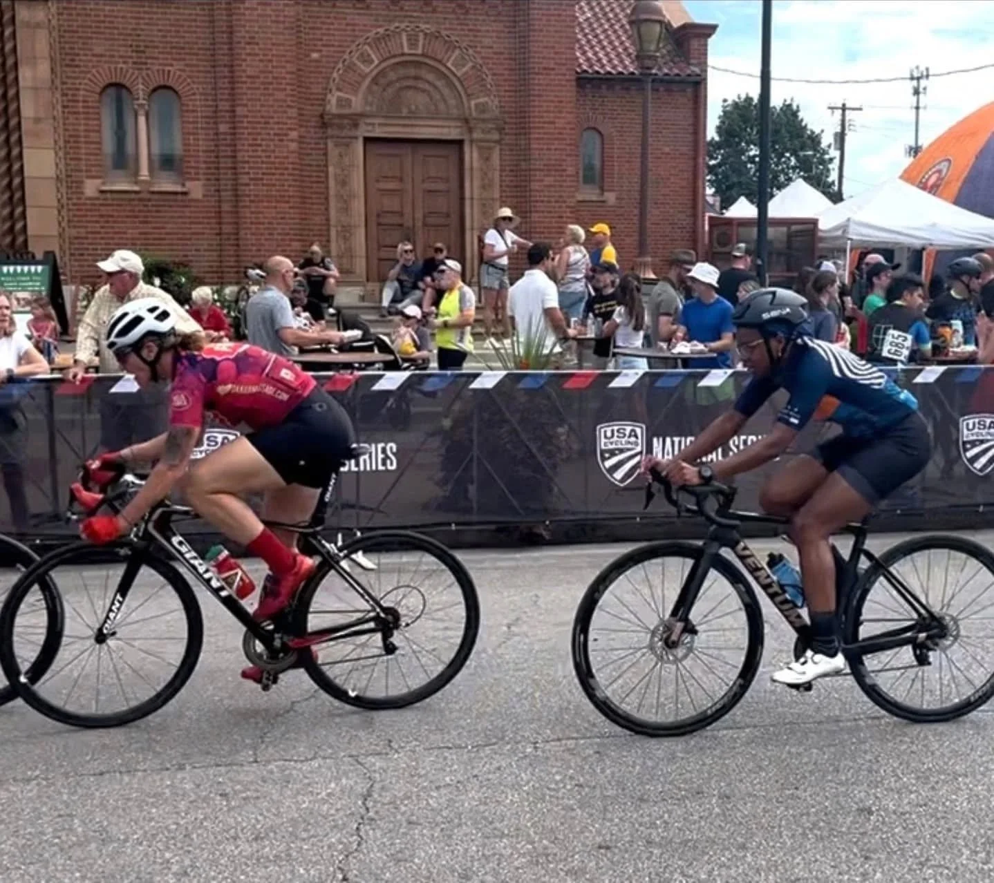 Throwback to @gatewaycupstl ⏮️
Four days, stacked women’s fields, and @adeola_hollie put in a huge effort every race — staying sharp at the front, fighting back when the pace surged, and even throwing down bold attacks. A dead shifter ba