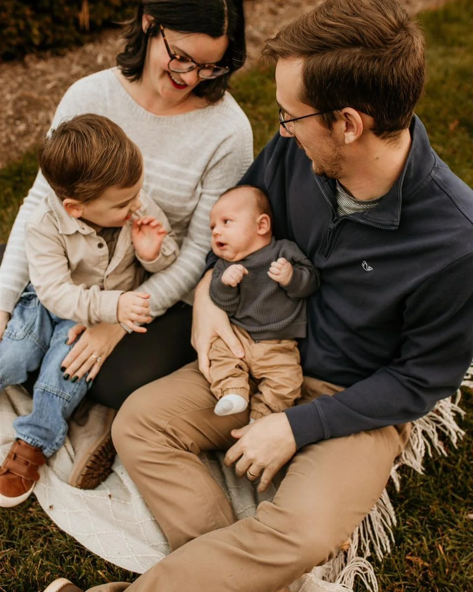 Can&rsquo;t get enough of this outdoor family session 🫶🍂

#clevelandfamilyphotography #clevelandfamilyphotographer #clevelandphotographers #clevelandnewbornphotographer