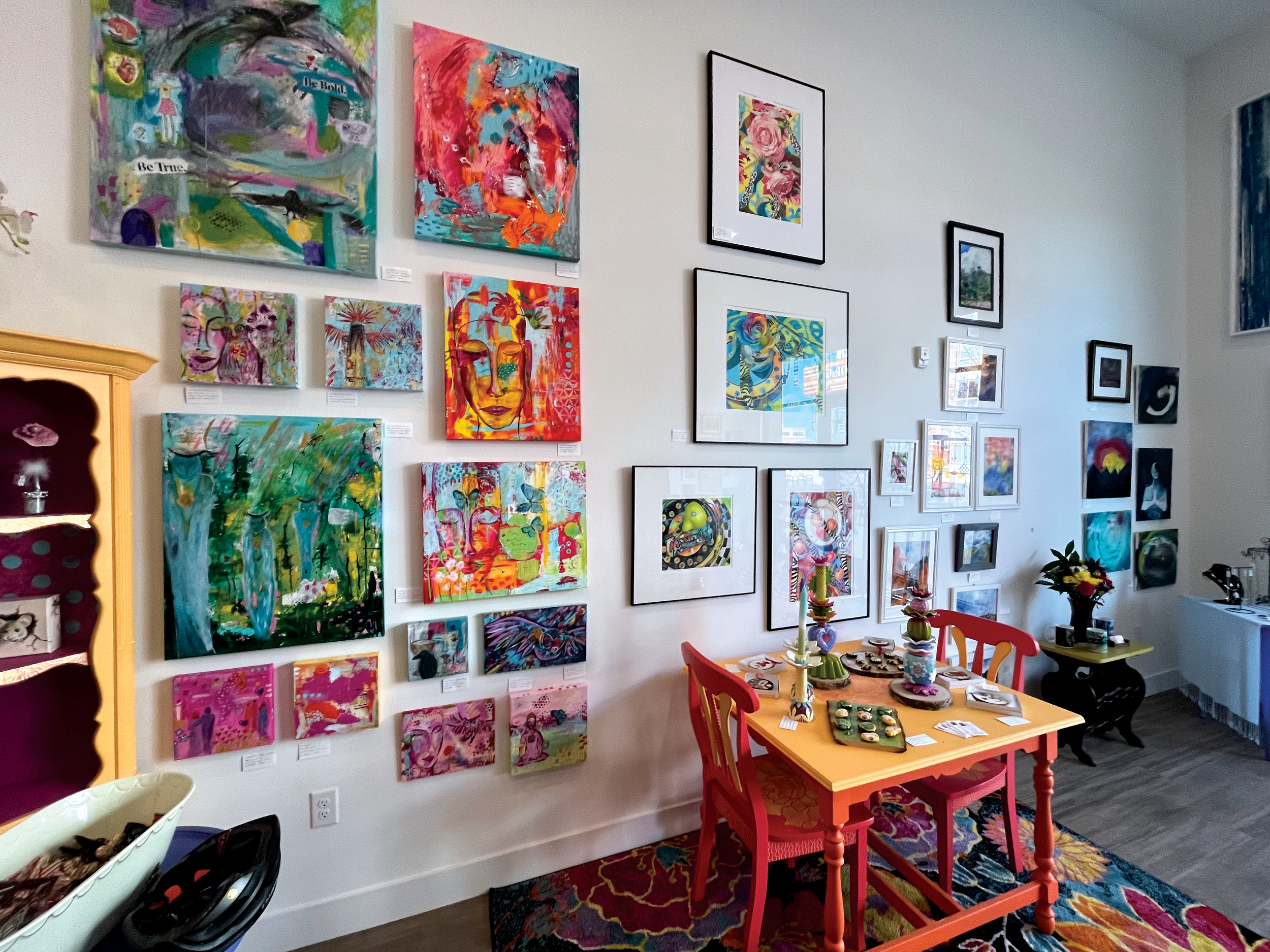 Arts Off Center gallery space, view 3