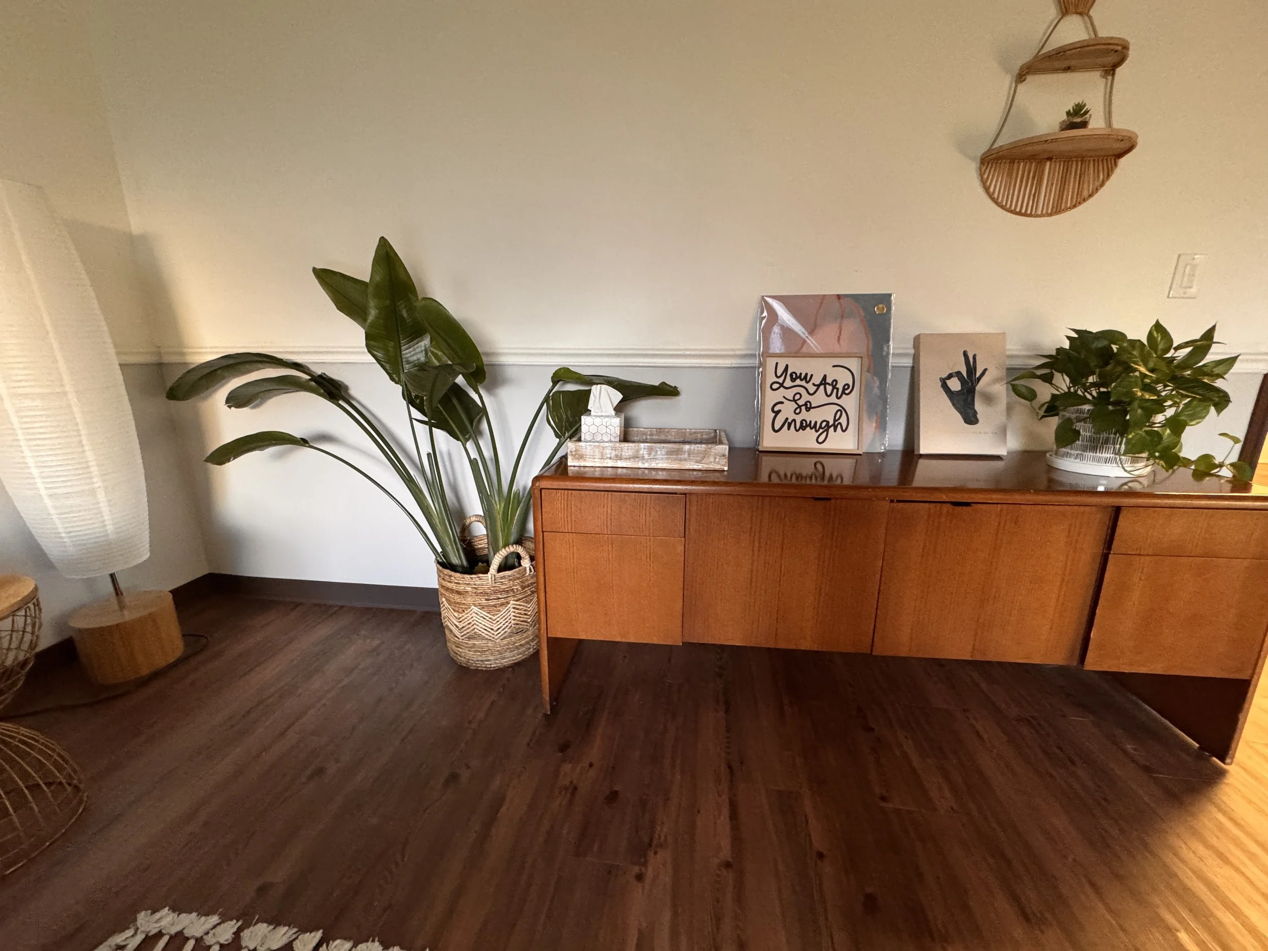 A calm, beautifully appointed Ashé therapy office
