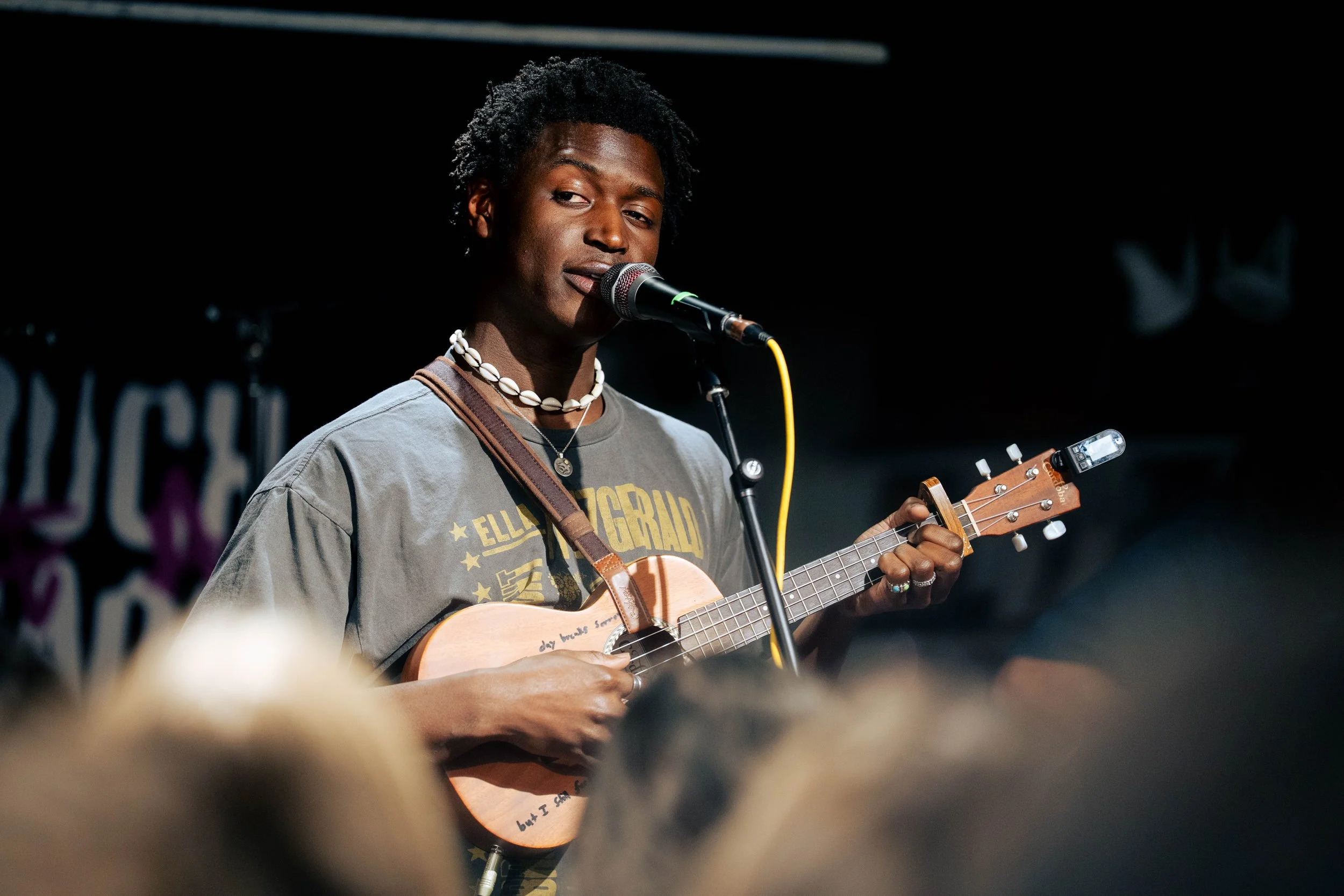 Reaching Through Lonely Seasons with Mon Rovîa