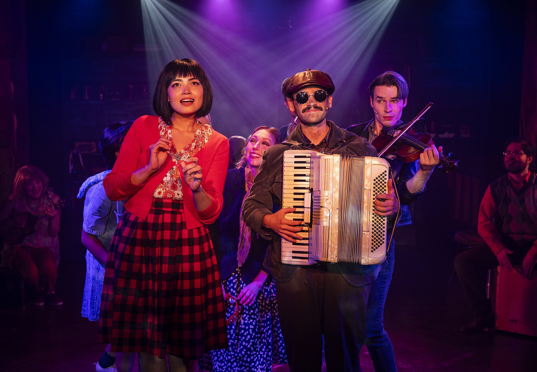 Amélie 3. Photo by Michael Brosilow.jpg
